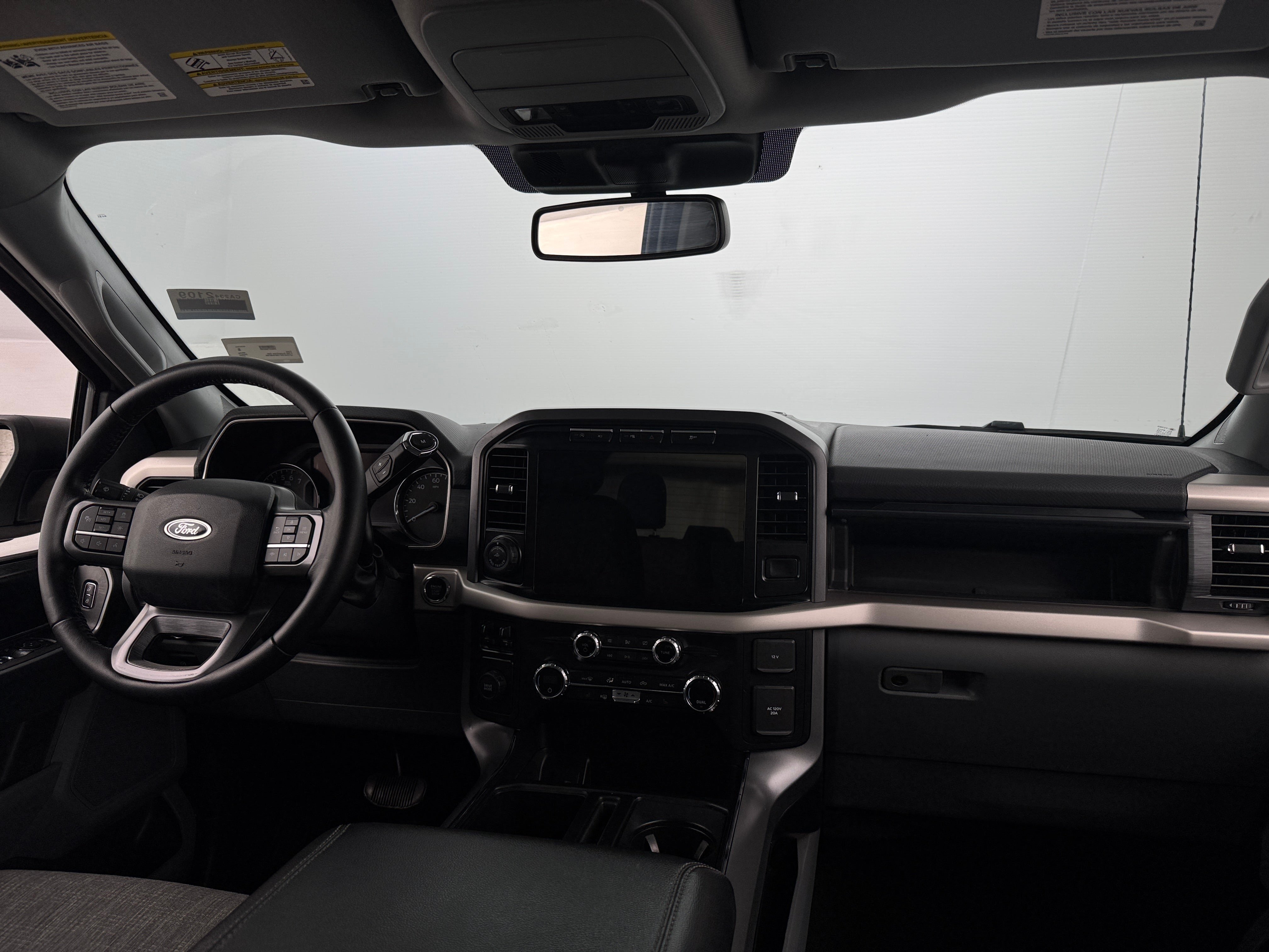 Thumbnail: 2021 Ford Econoline - 3