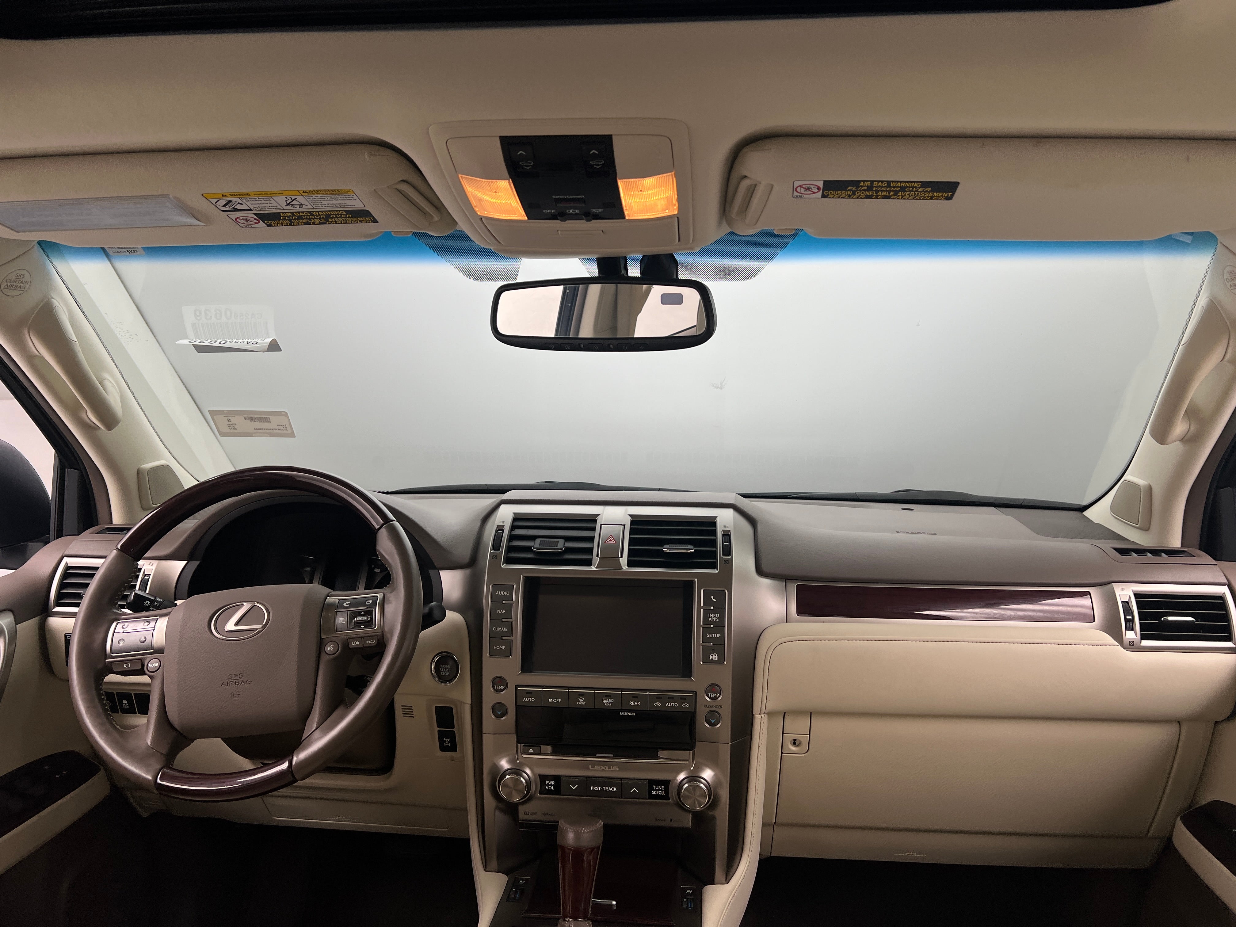 2017 Lexus GX 460 Luxury 3