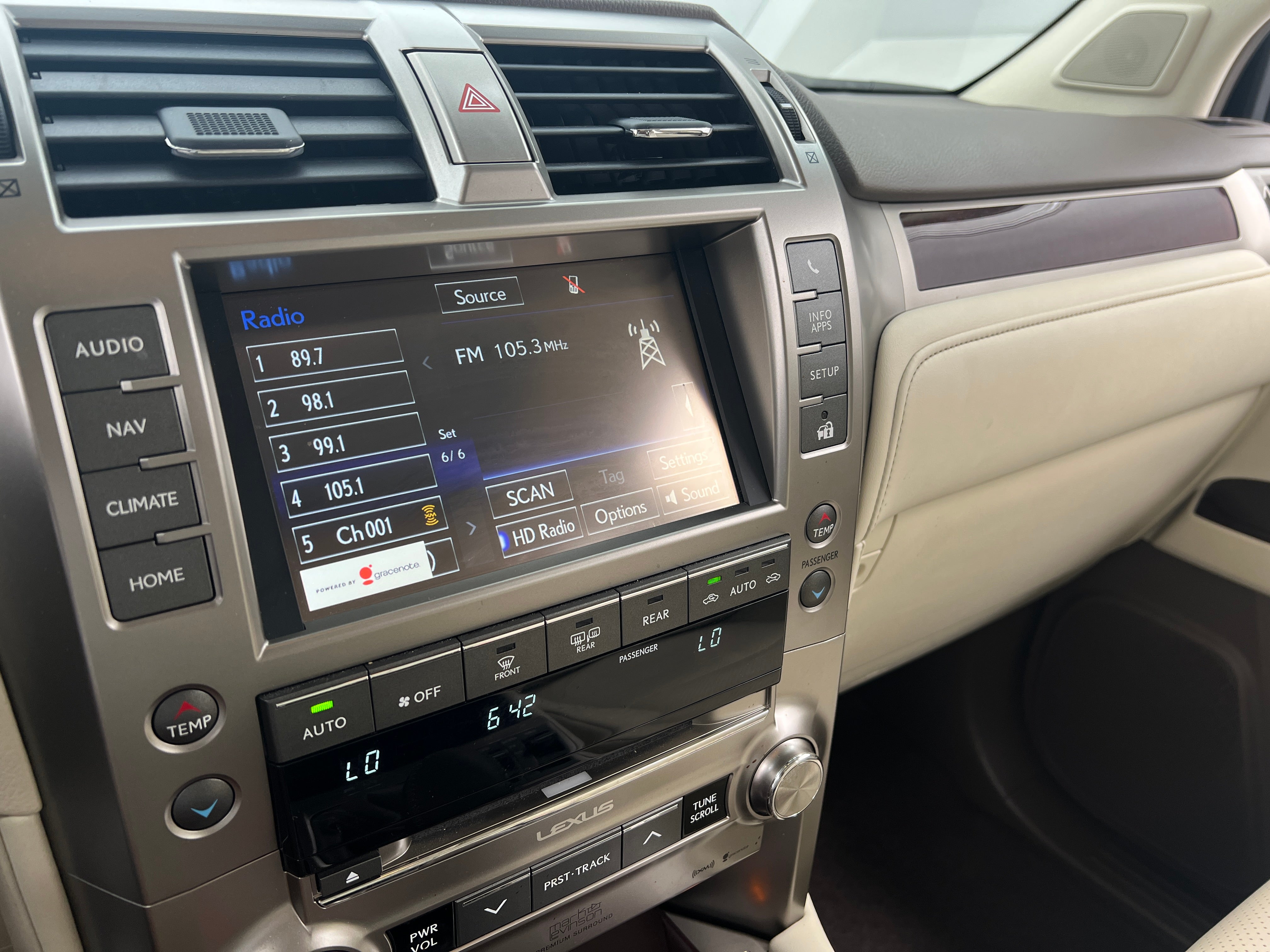 2017 Lexus GX 460 Luxury 4
