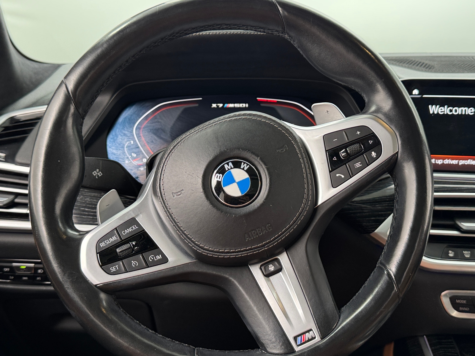 Thumbnail: 2021 BMW X7 - 4