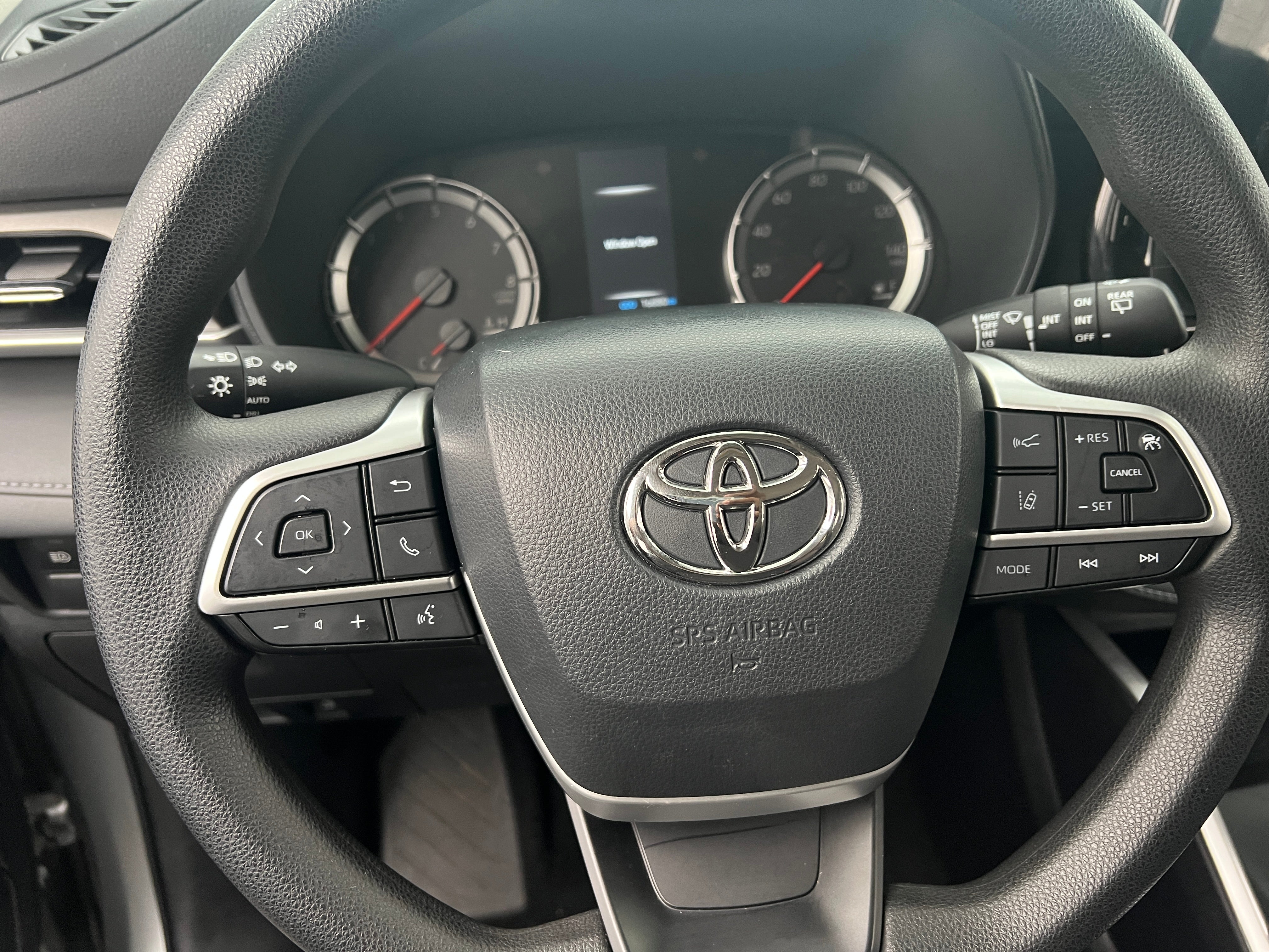 2022 Toyota Highlander L 5