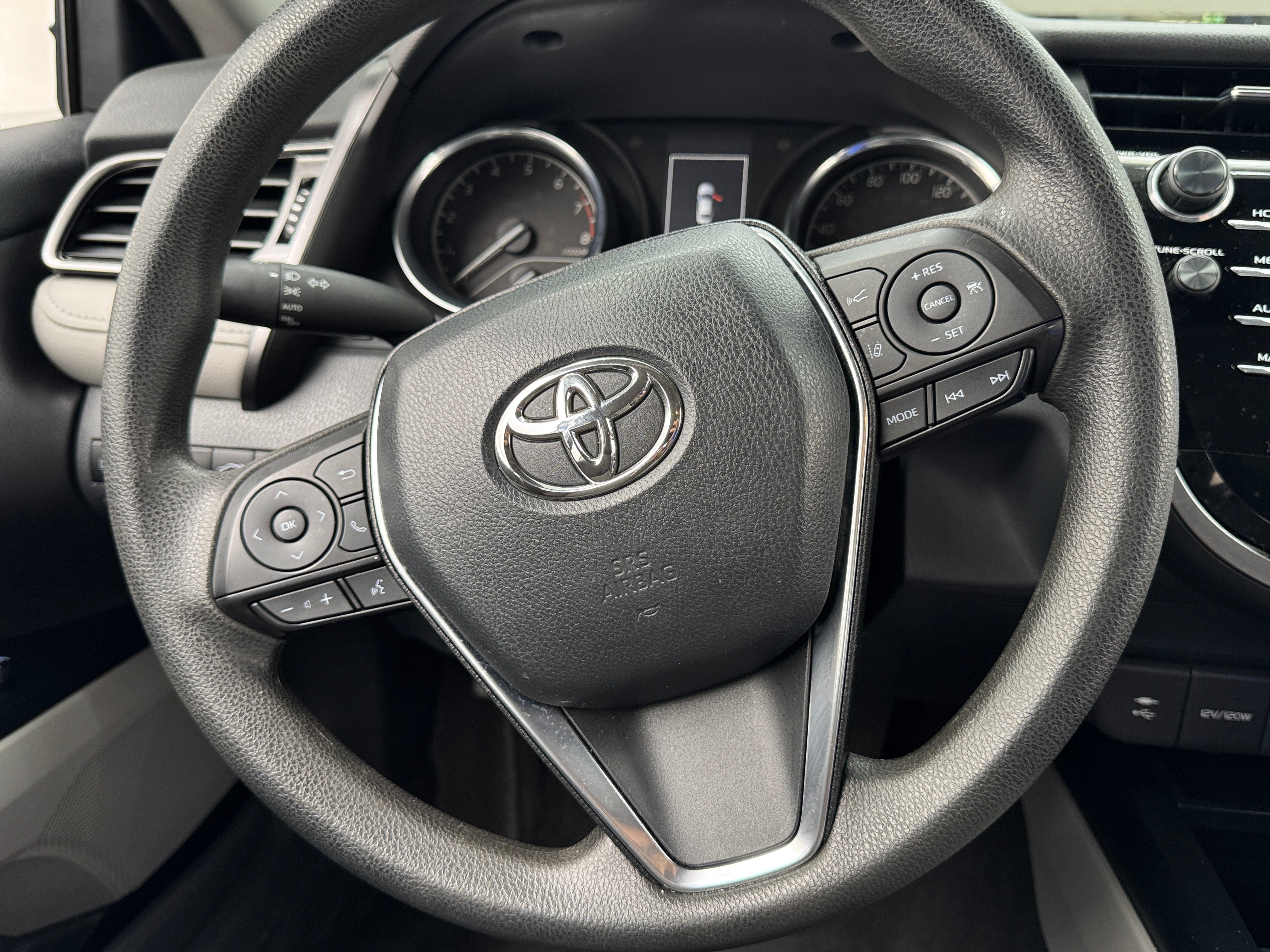 Thumbnail: 2019 Toyota Camry - 5