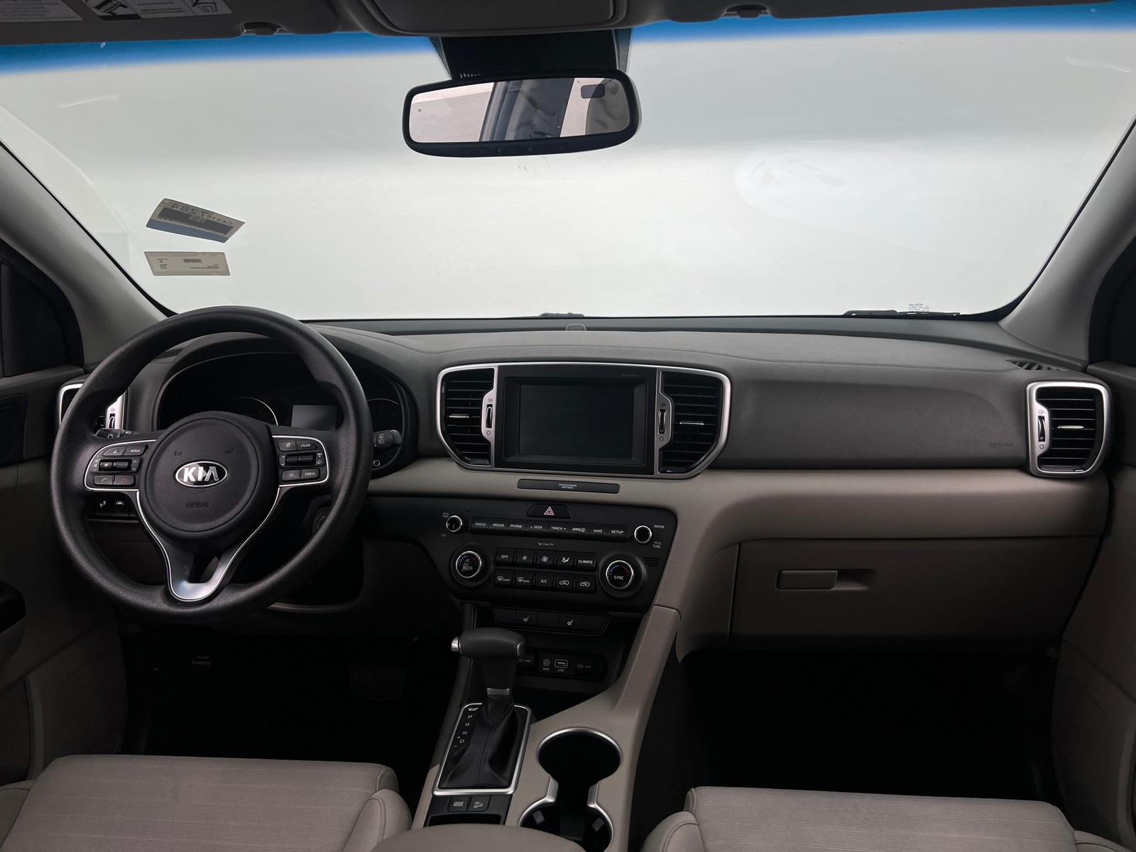 Thumbnail: 2018 Kia Sportage - 3