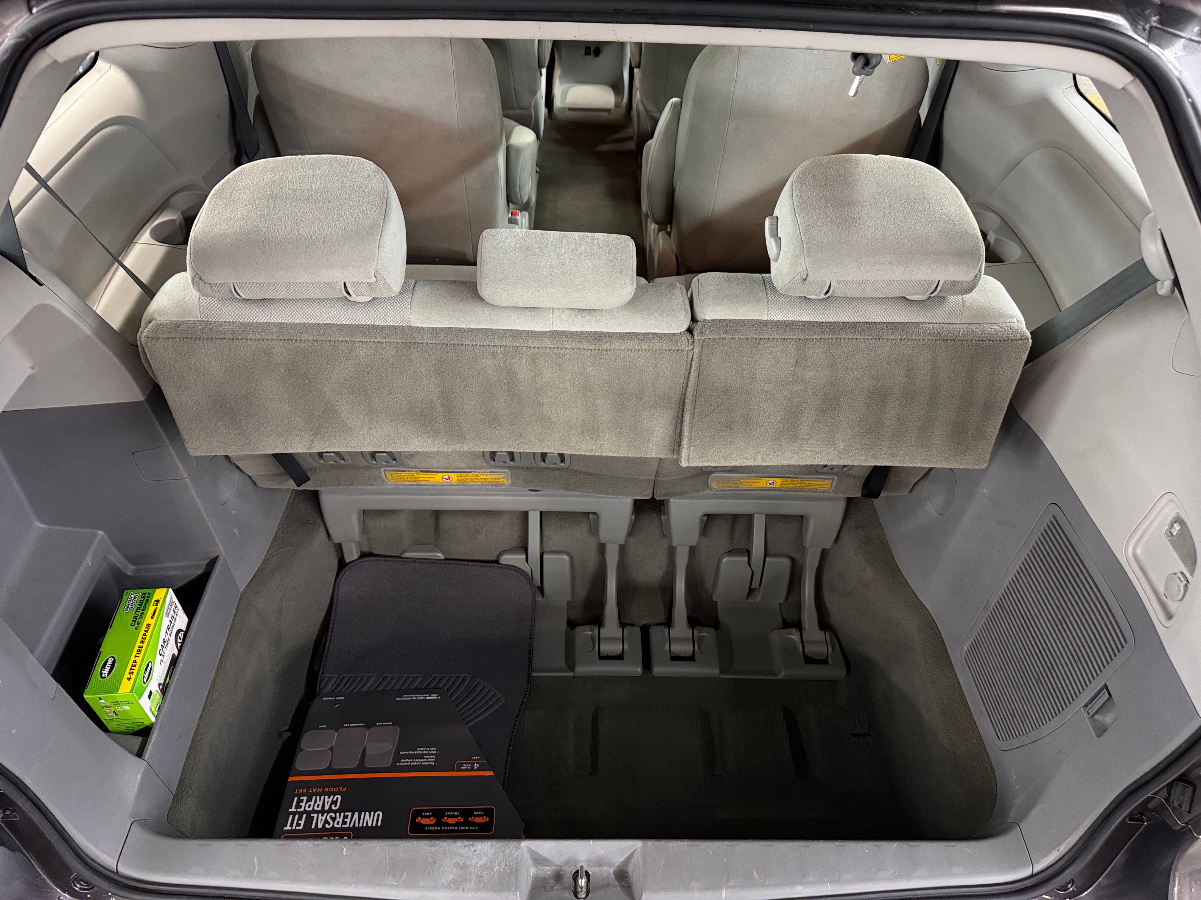 2012 Toyota Sienna Base 7