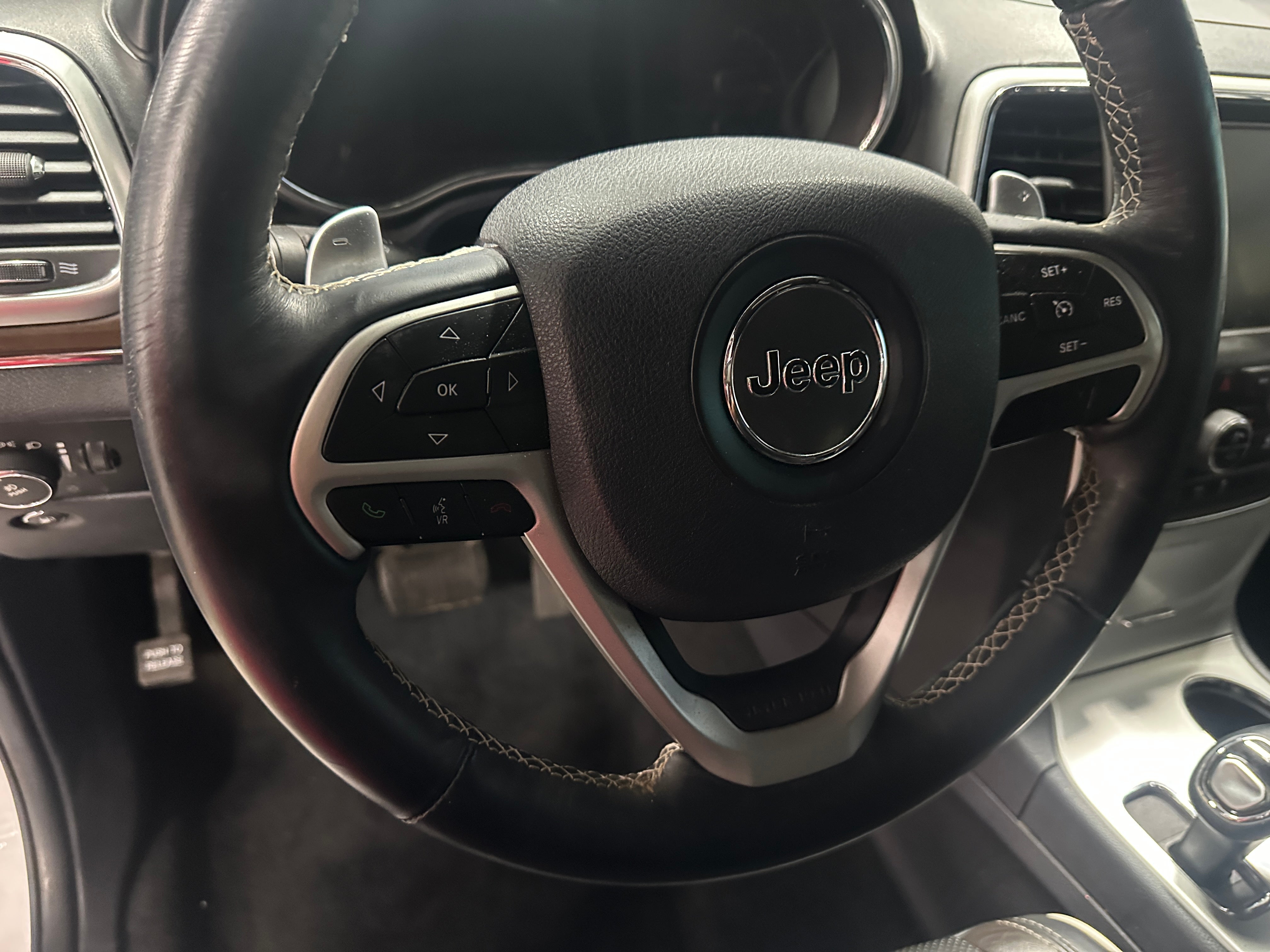 Thumbnail: 2014 Jeep Grand Cherokee - 4