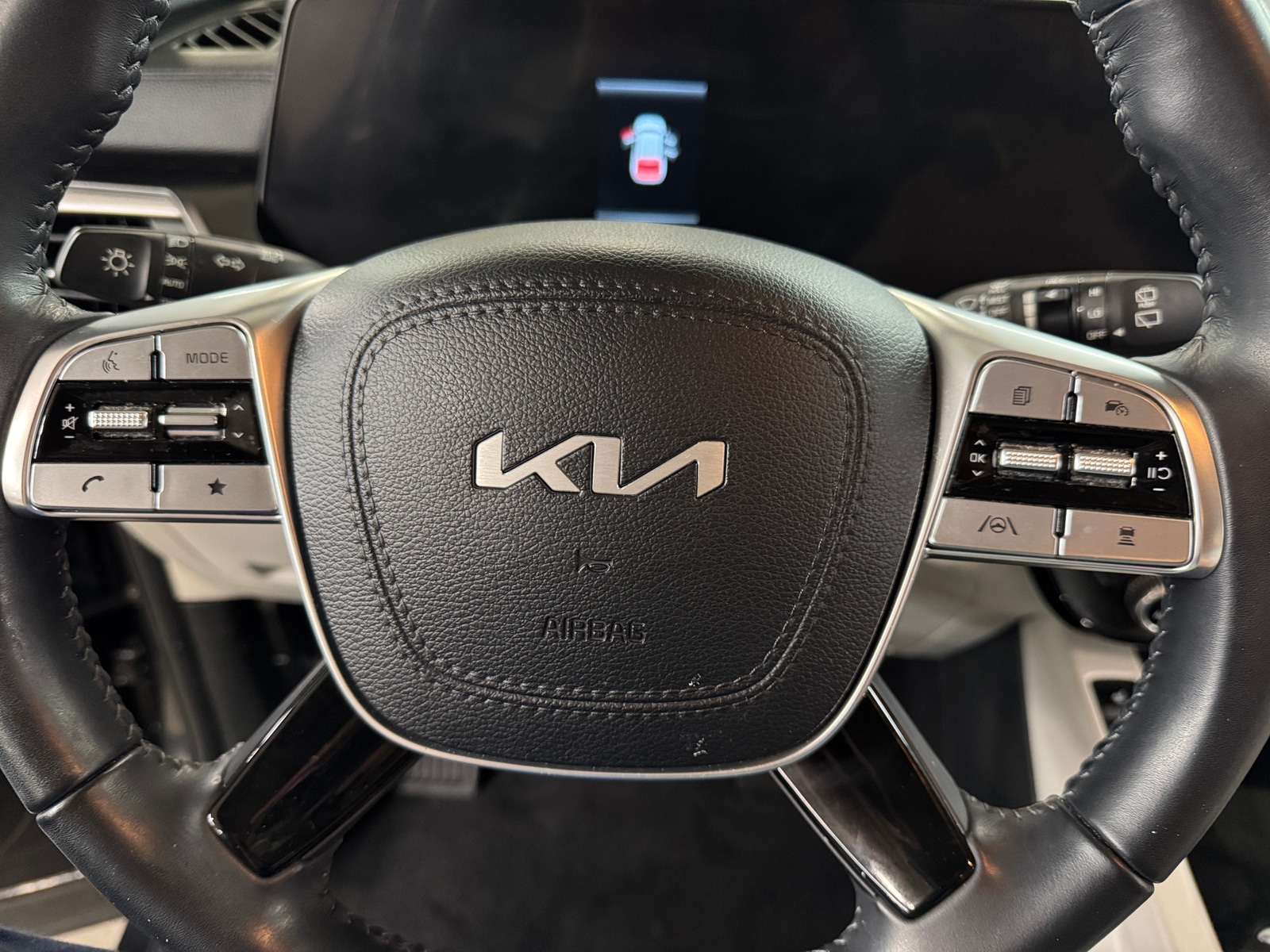 Thumbnail: 2024 Kia Telluride - 4
