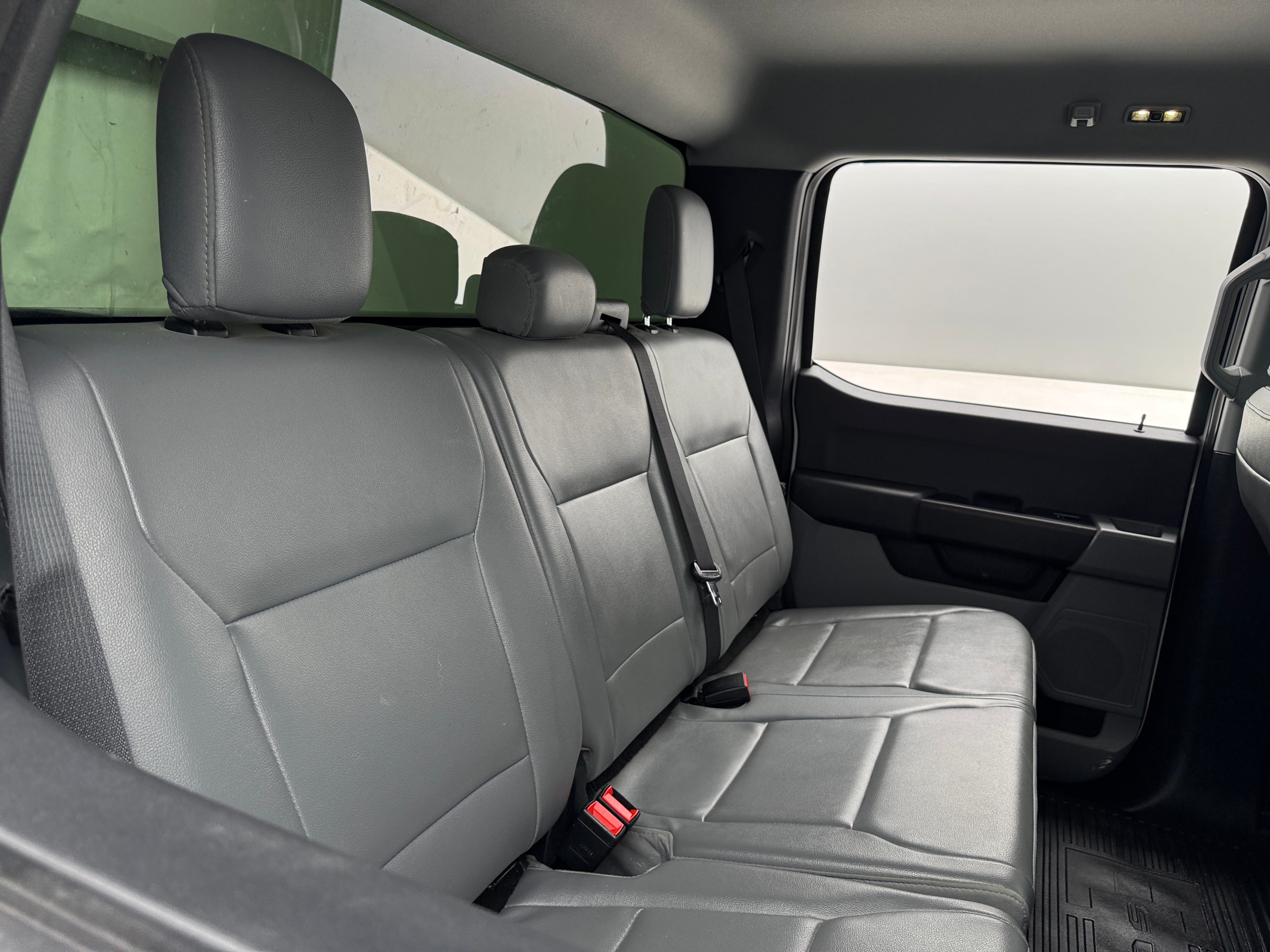 2024 Ford Econoline E-250 6