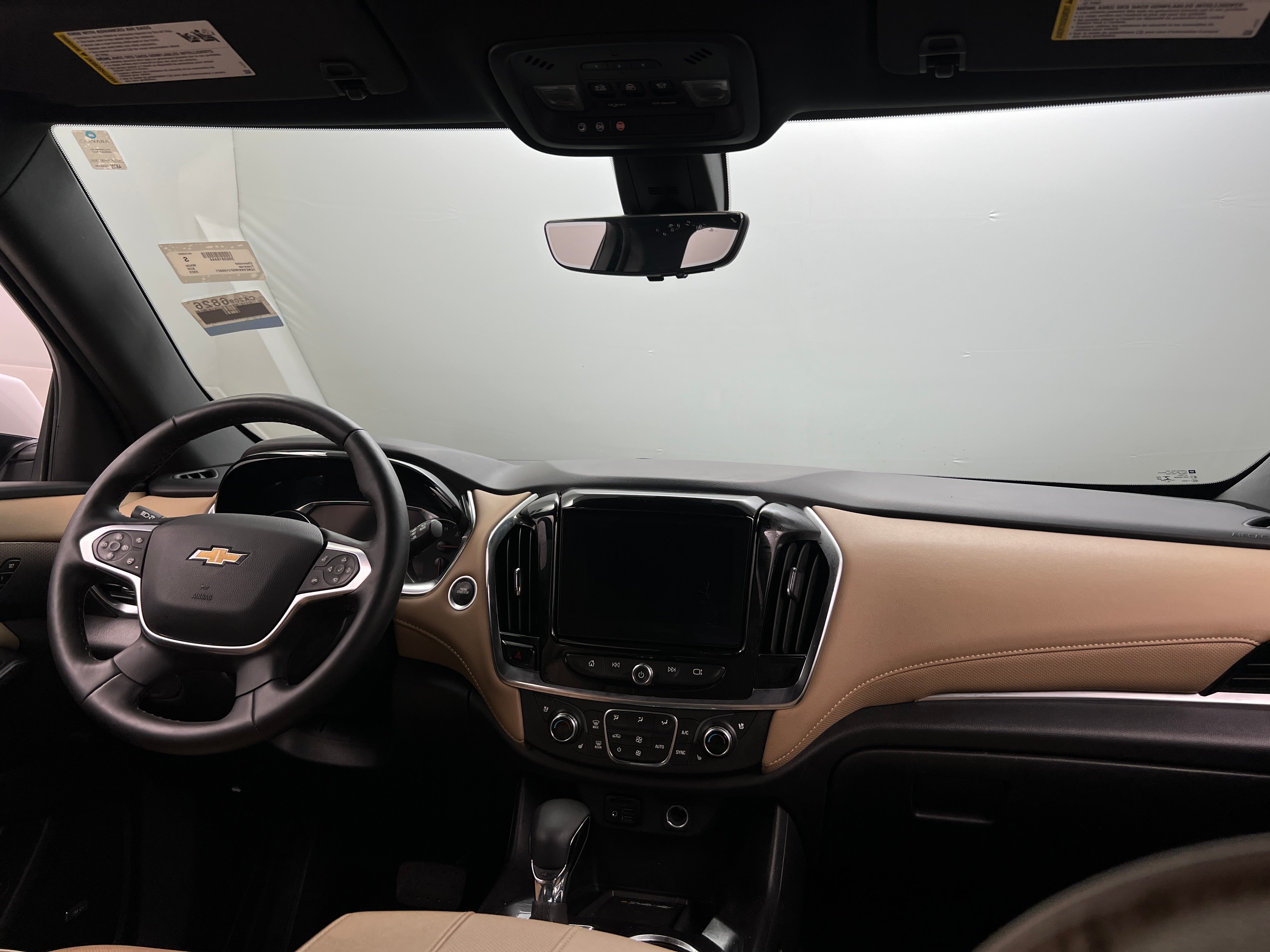 2023 Chevrolet Traverse Premier 2