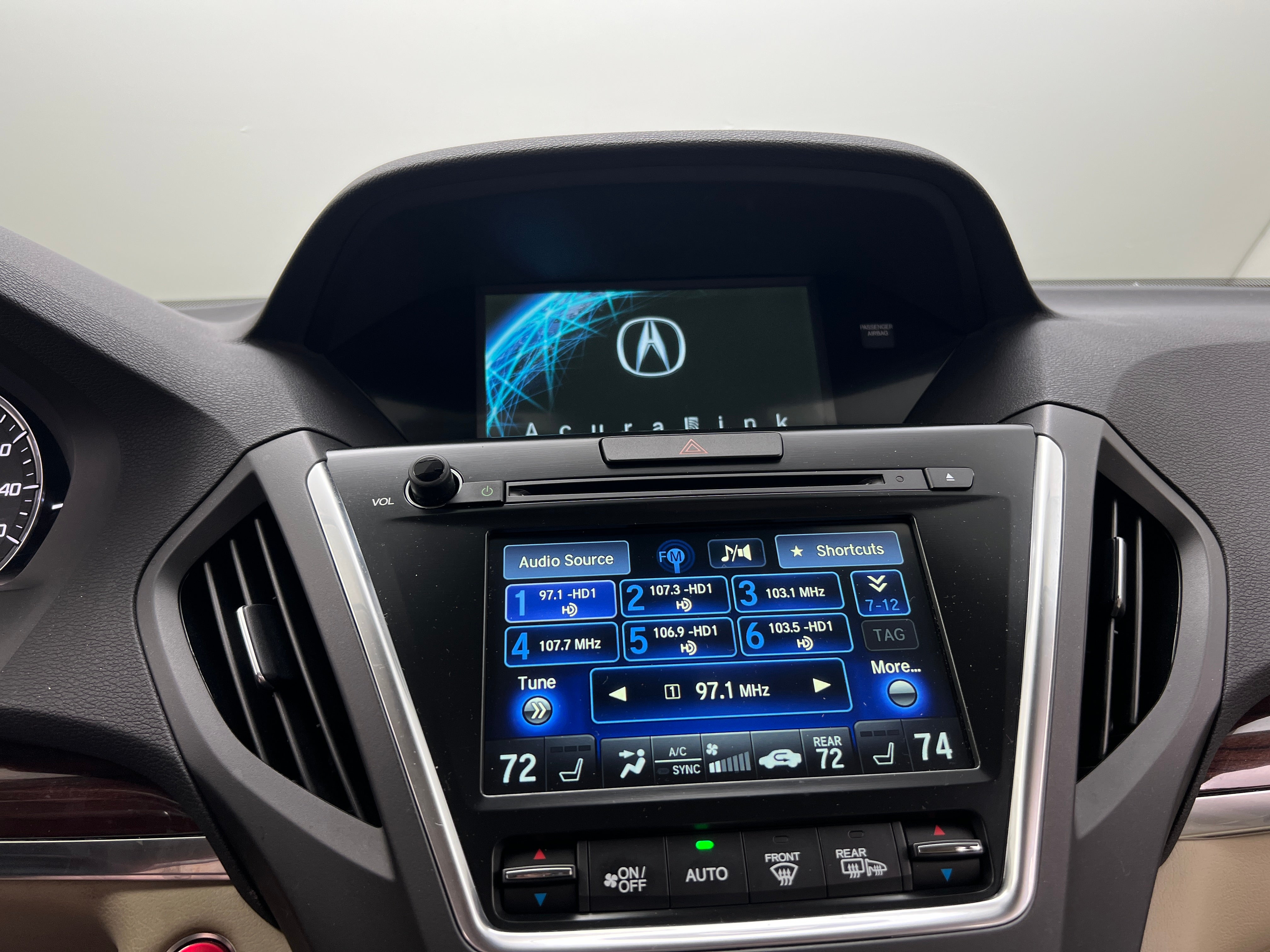 2016 Acura MDX Base 3