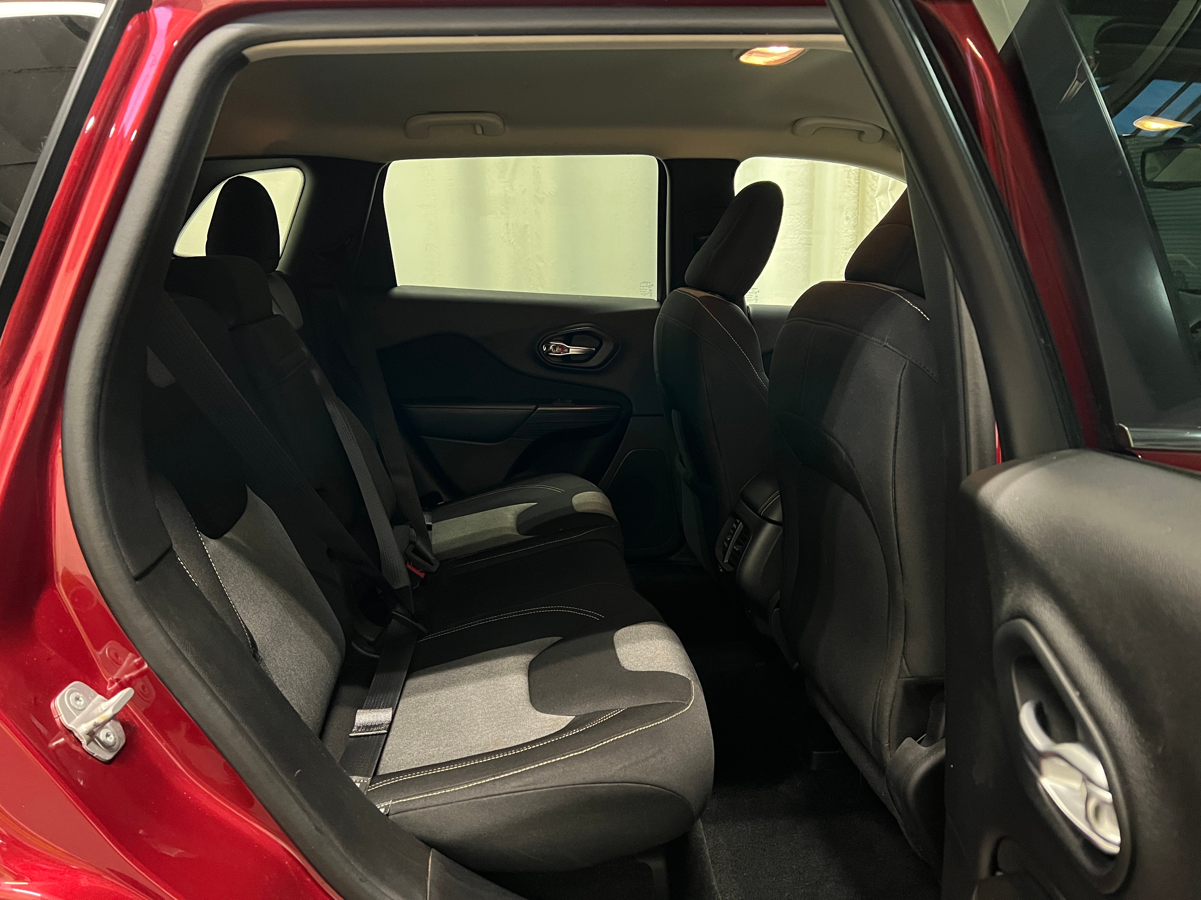 2014 Jeep Cherokee Latitude 6