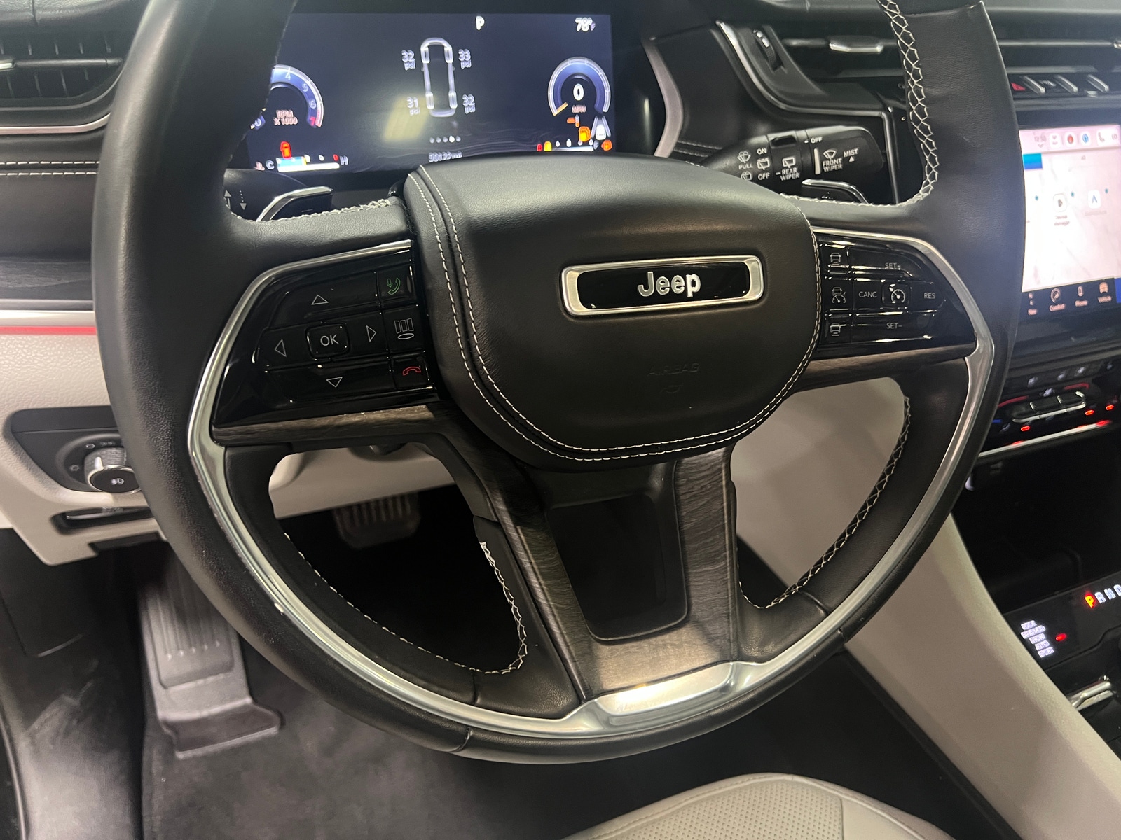 Thumbnail: 2022 Jeep Grand Cherokee - 4