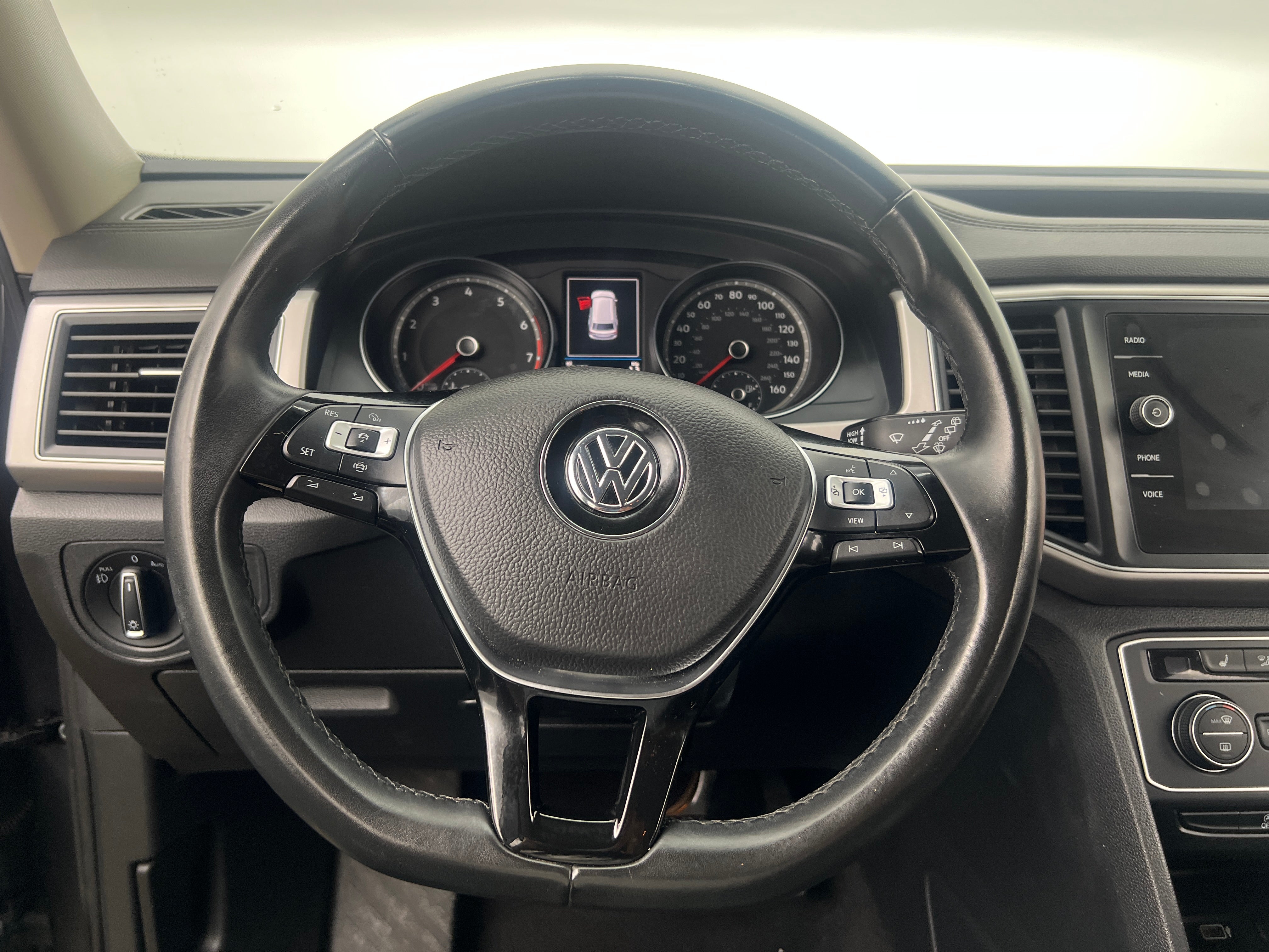 2019 Volkswagen Atlas SE 4