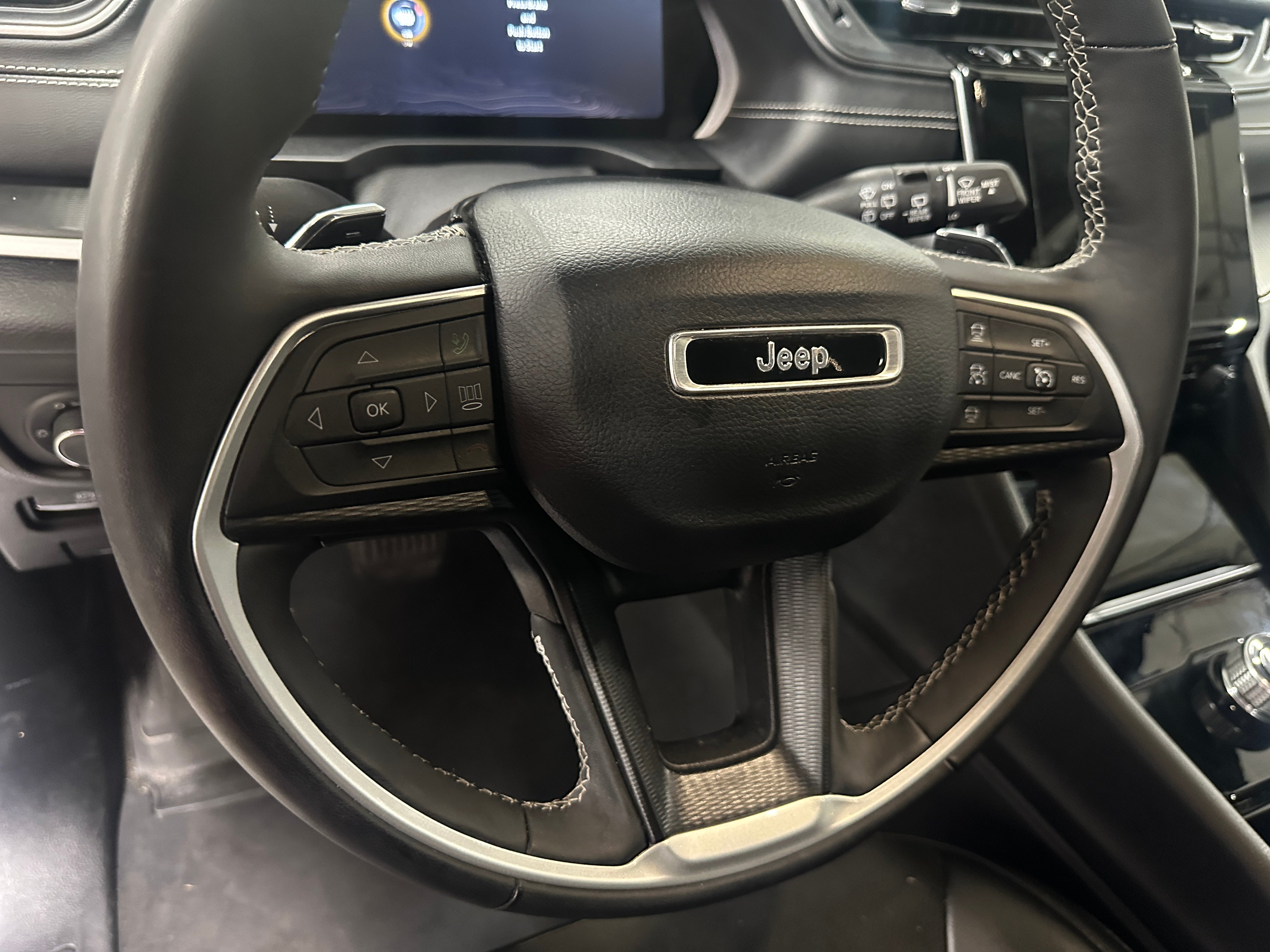 2023 Jeep Grand Cherokee L Altitude 4