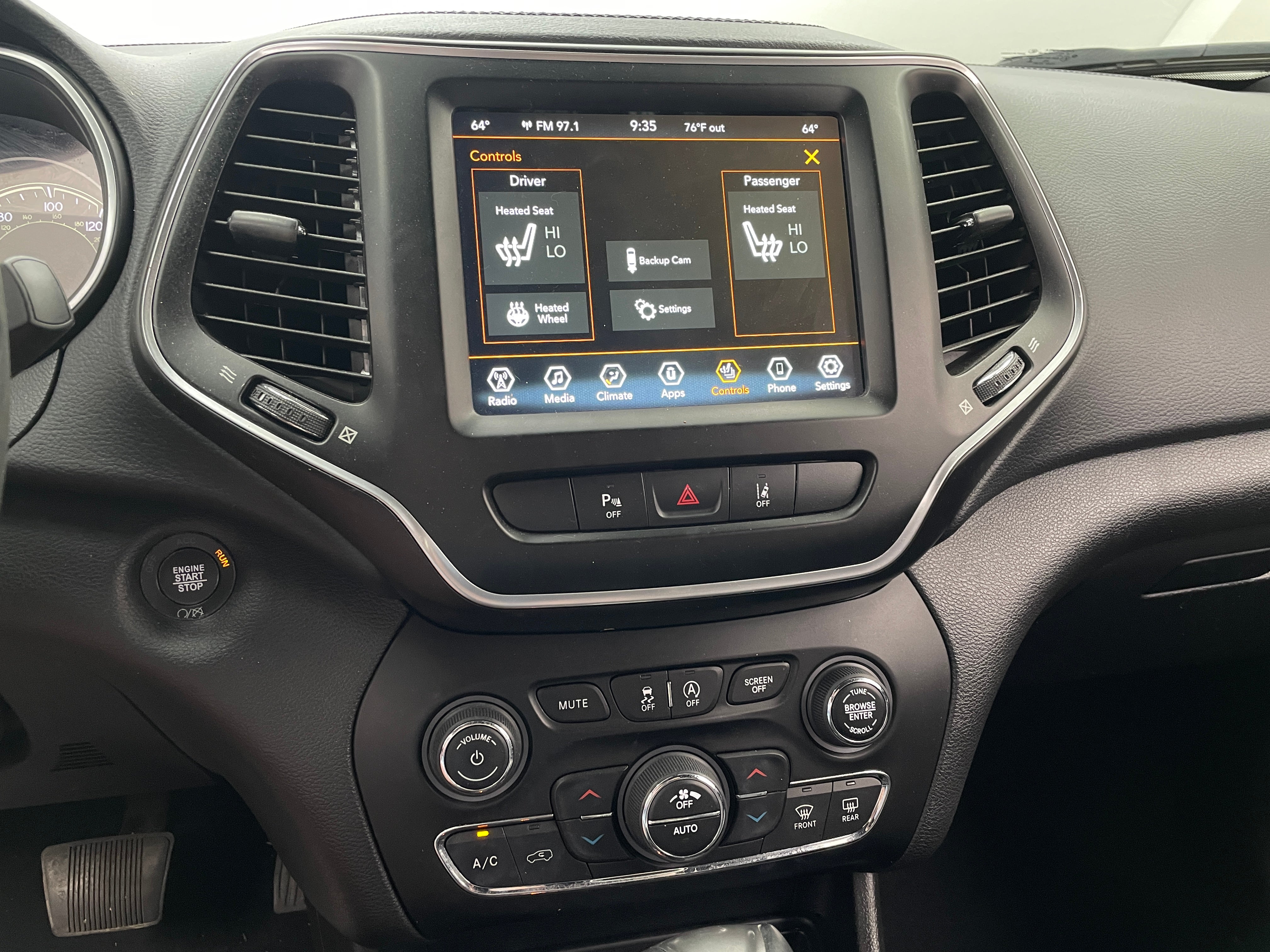 2021 Jeep Cherokee 80th Anniversary 3