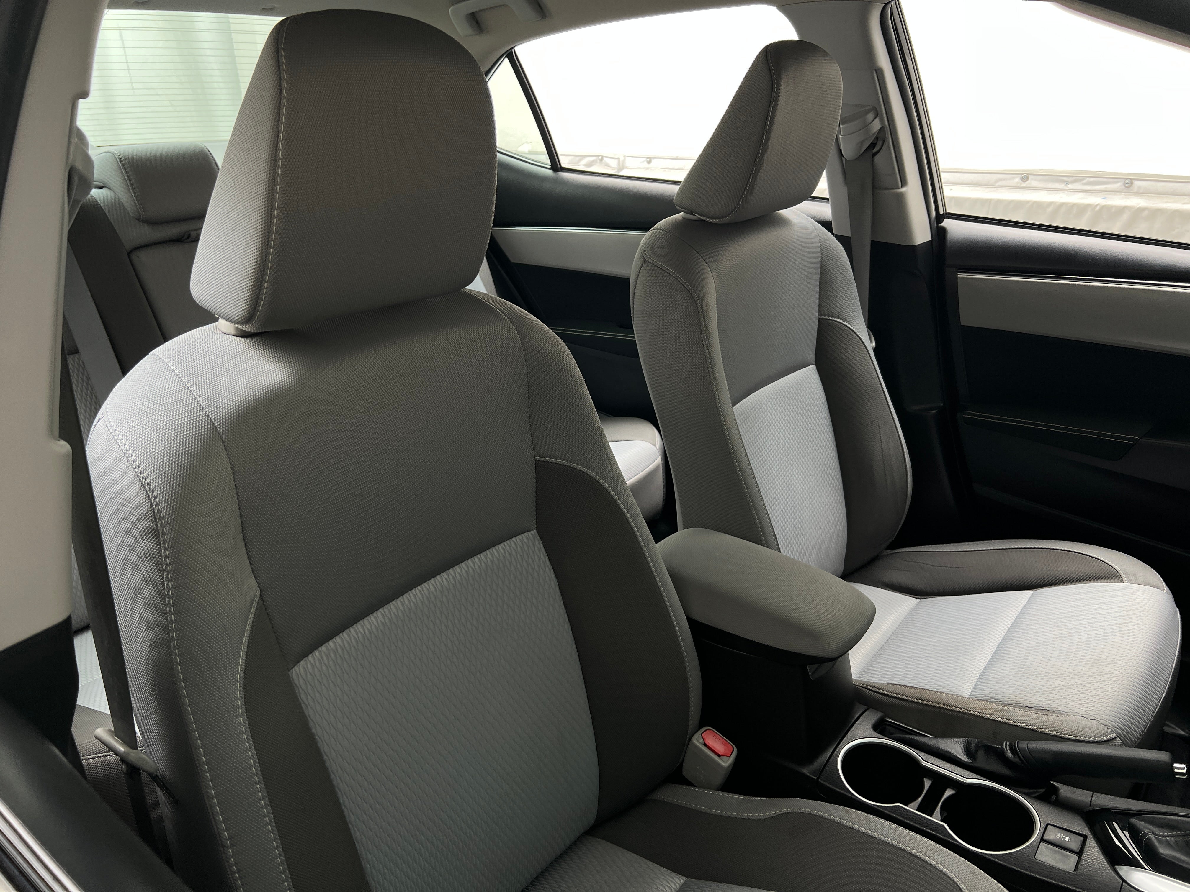 2017 Toyota Corolla LE 2