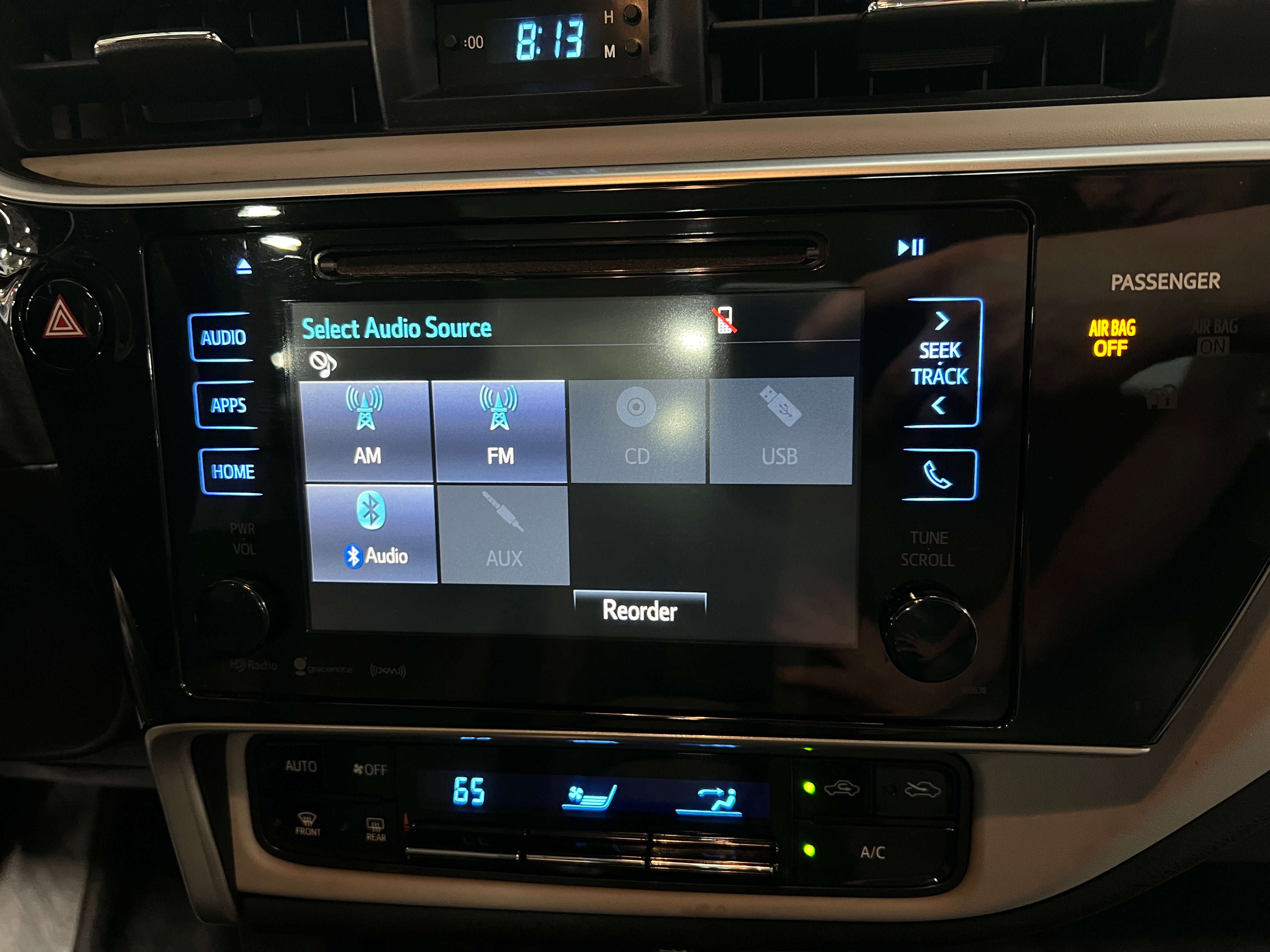 2017 Toyota Corolla LE 4