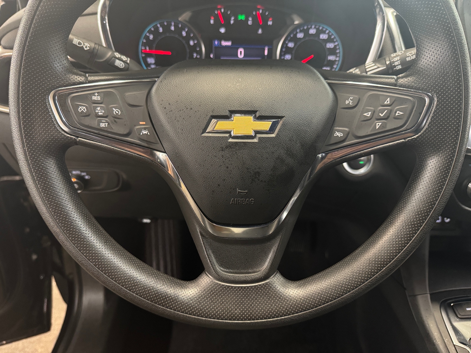 Thumbnail: 2023 Chevrolet Equinox - 5