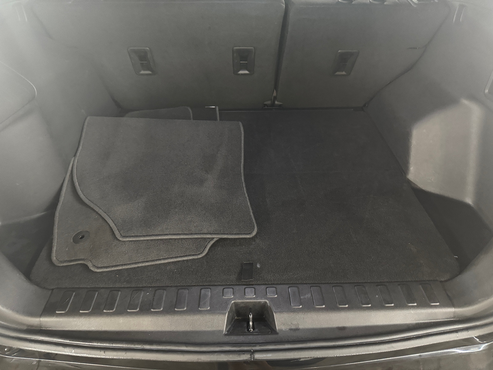 Thumbnail: 2023 Chevrolet Equinox - 7