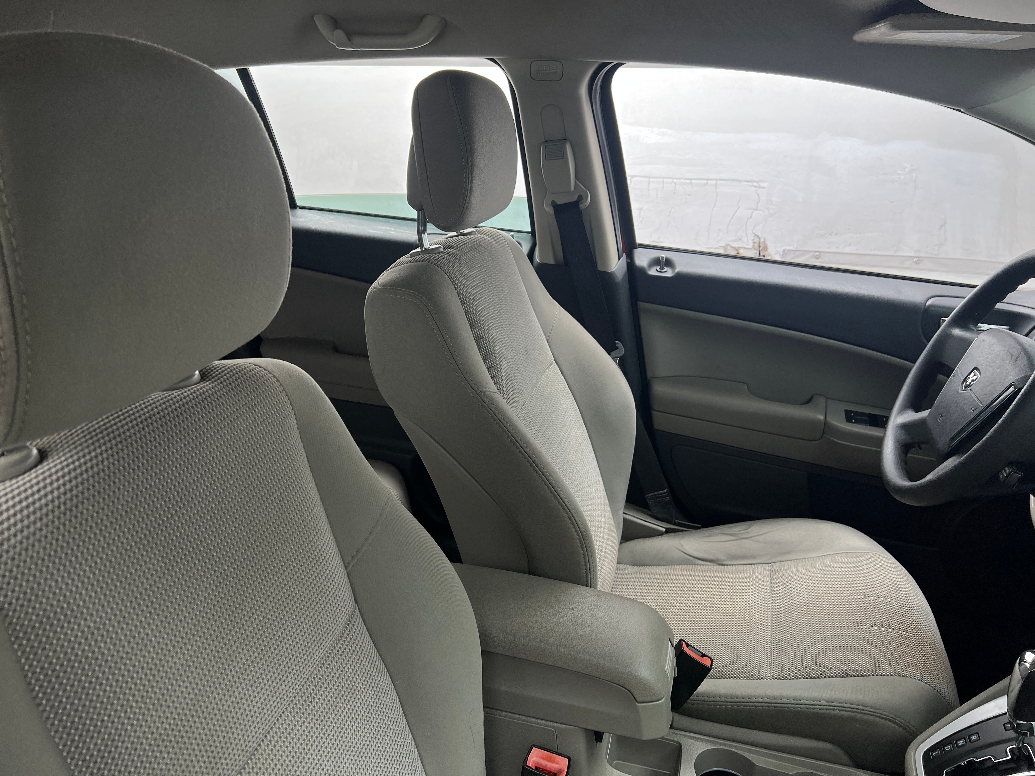 2012 Dodge Caliber SXT 2