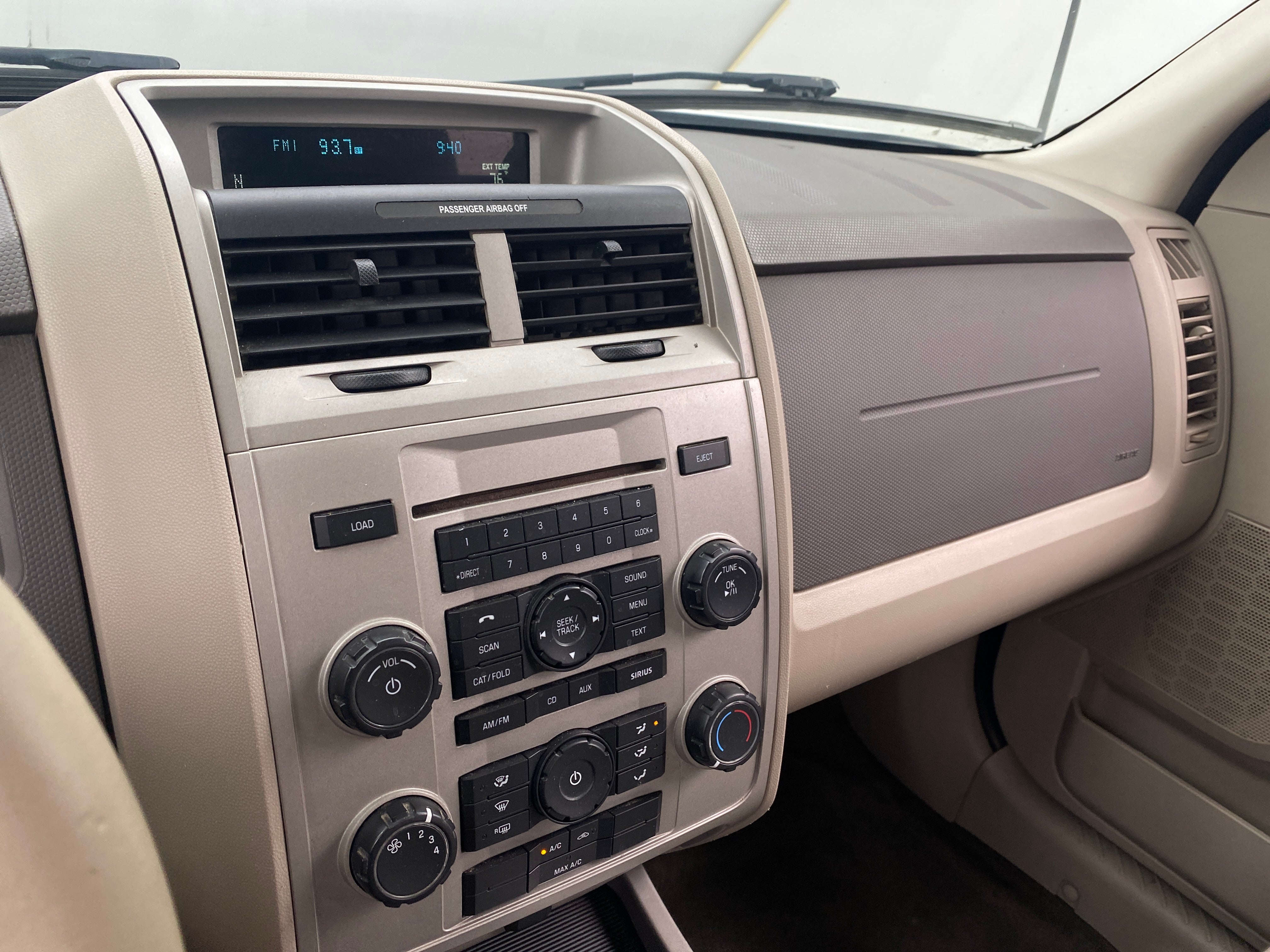 2011 Ford Escape XLT 4