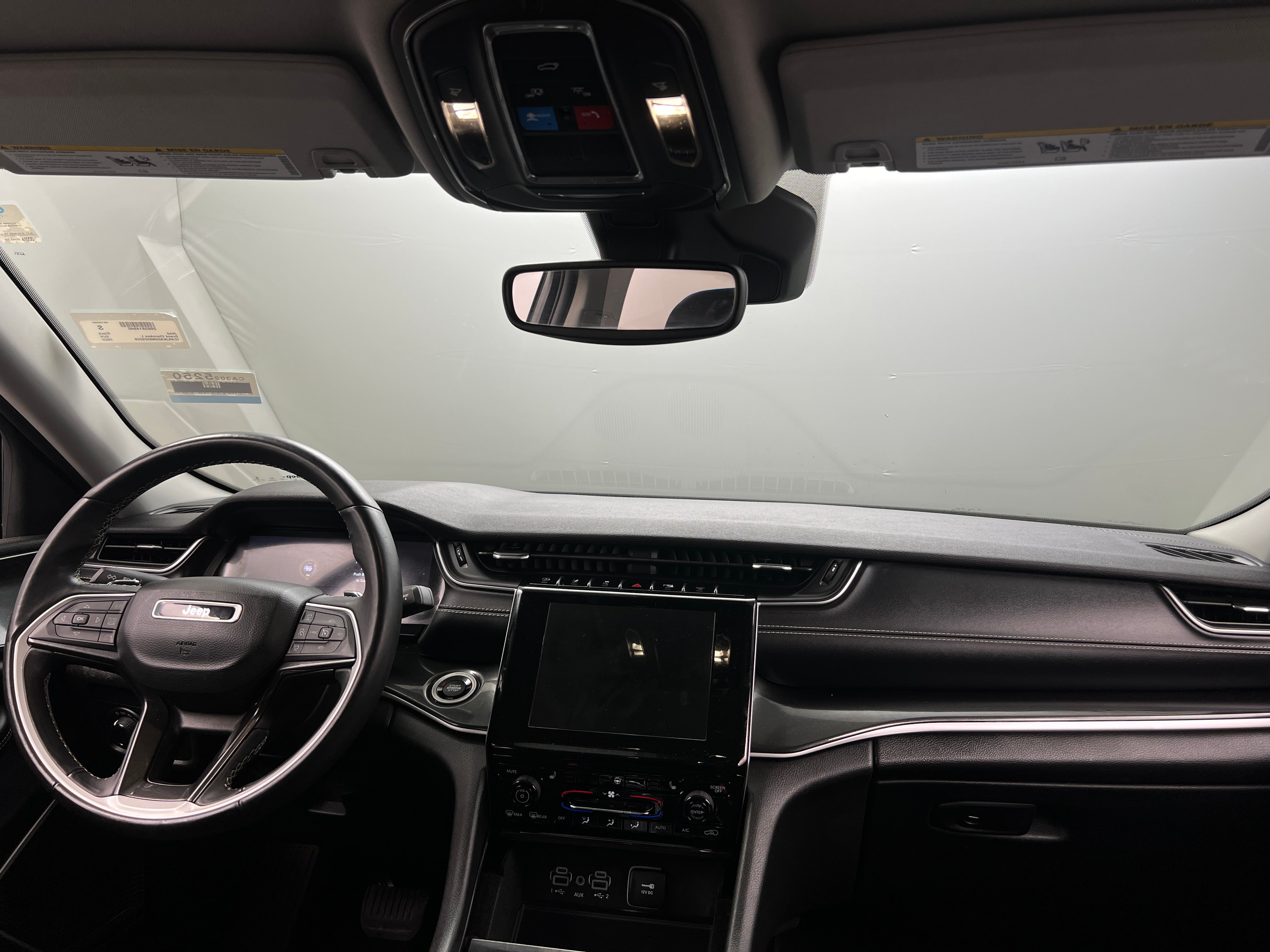 Thumbnail: 2022 Jeep Grand Cherokee L - 3