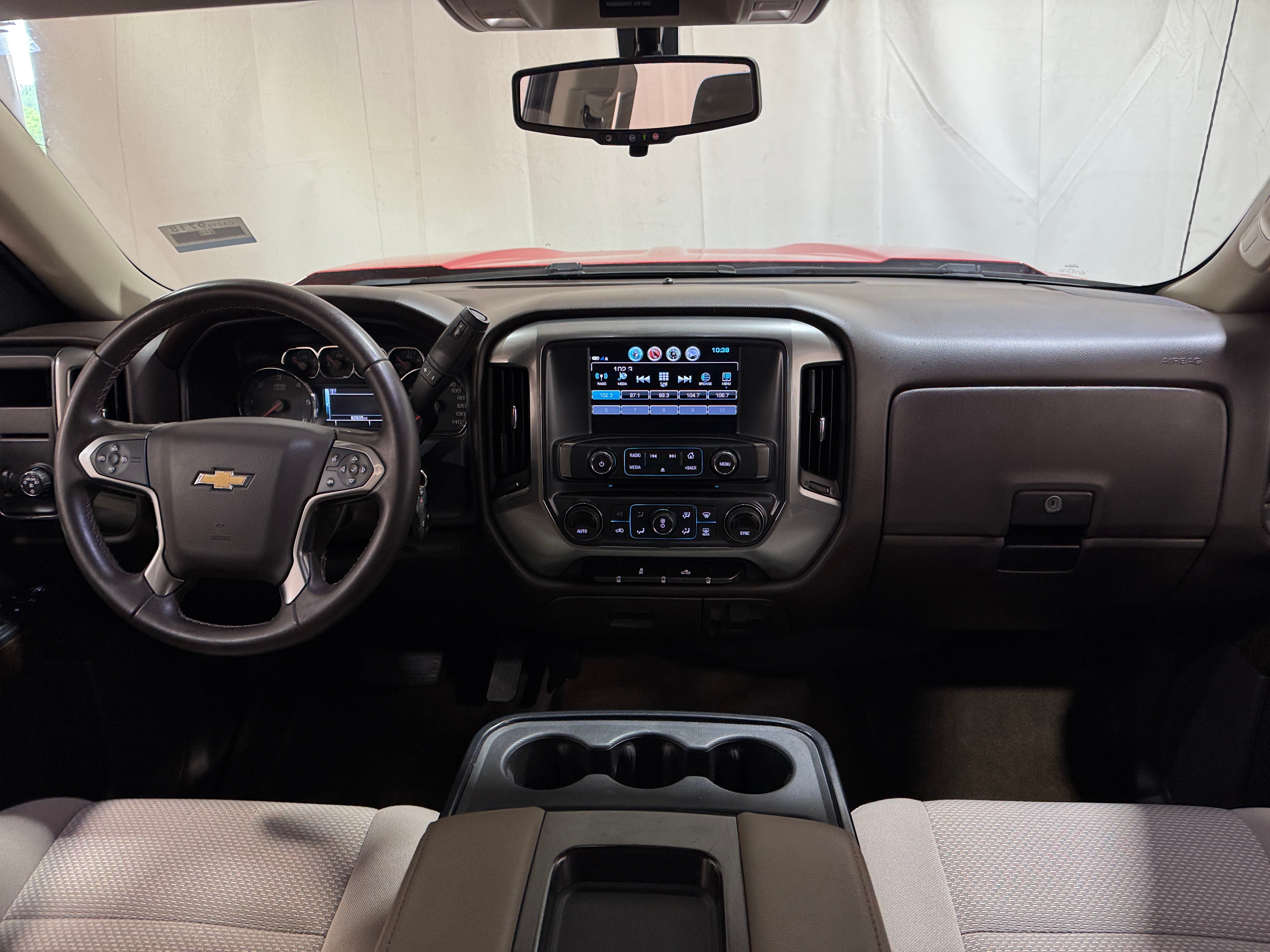 2018 Chevrolet Silverado 1500 LT 3