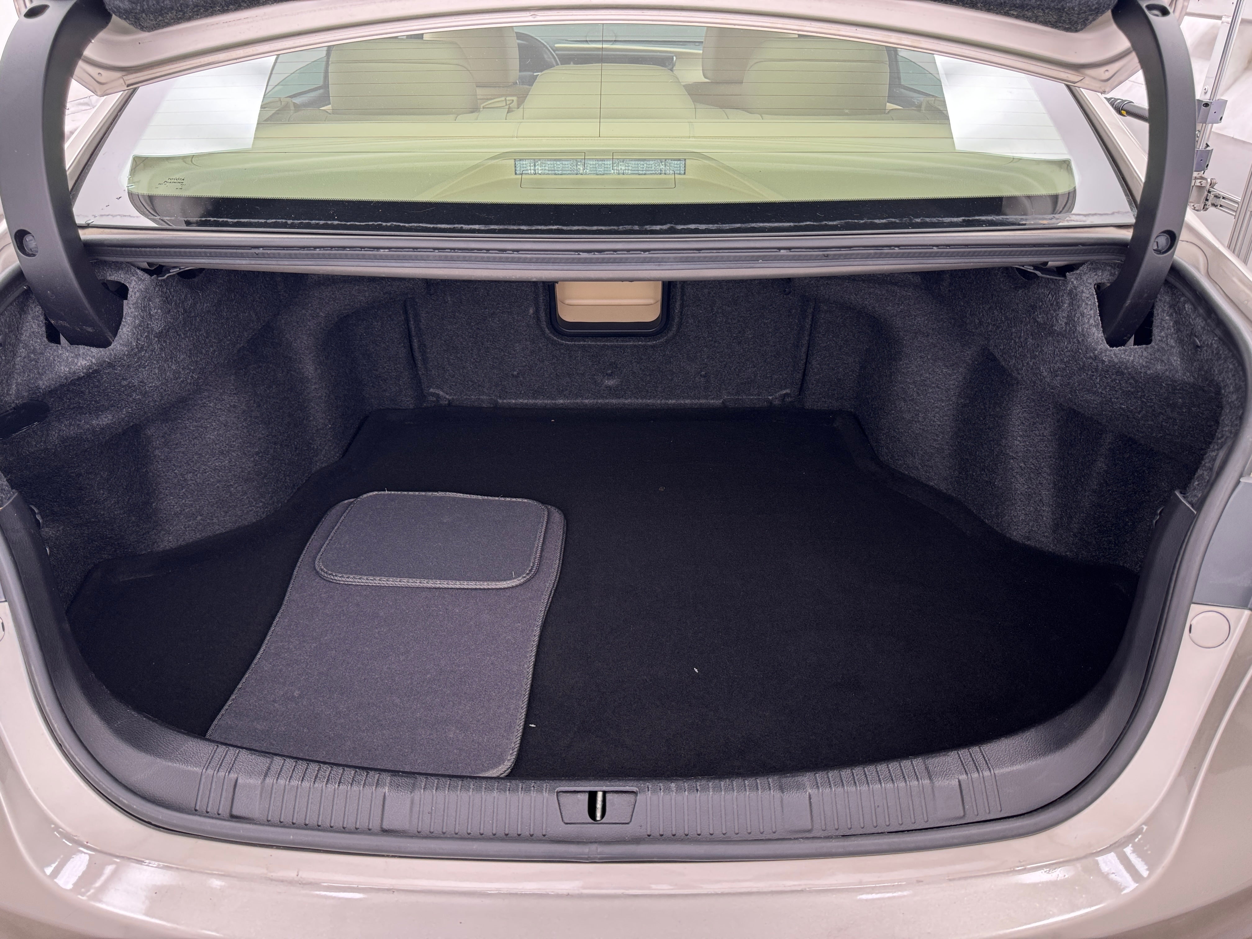 2018 Toyota Avalon XLE 6