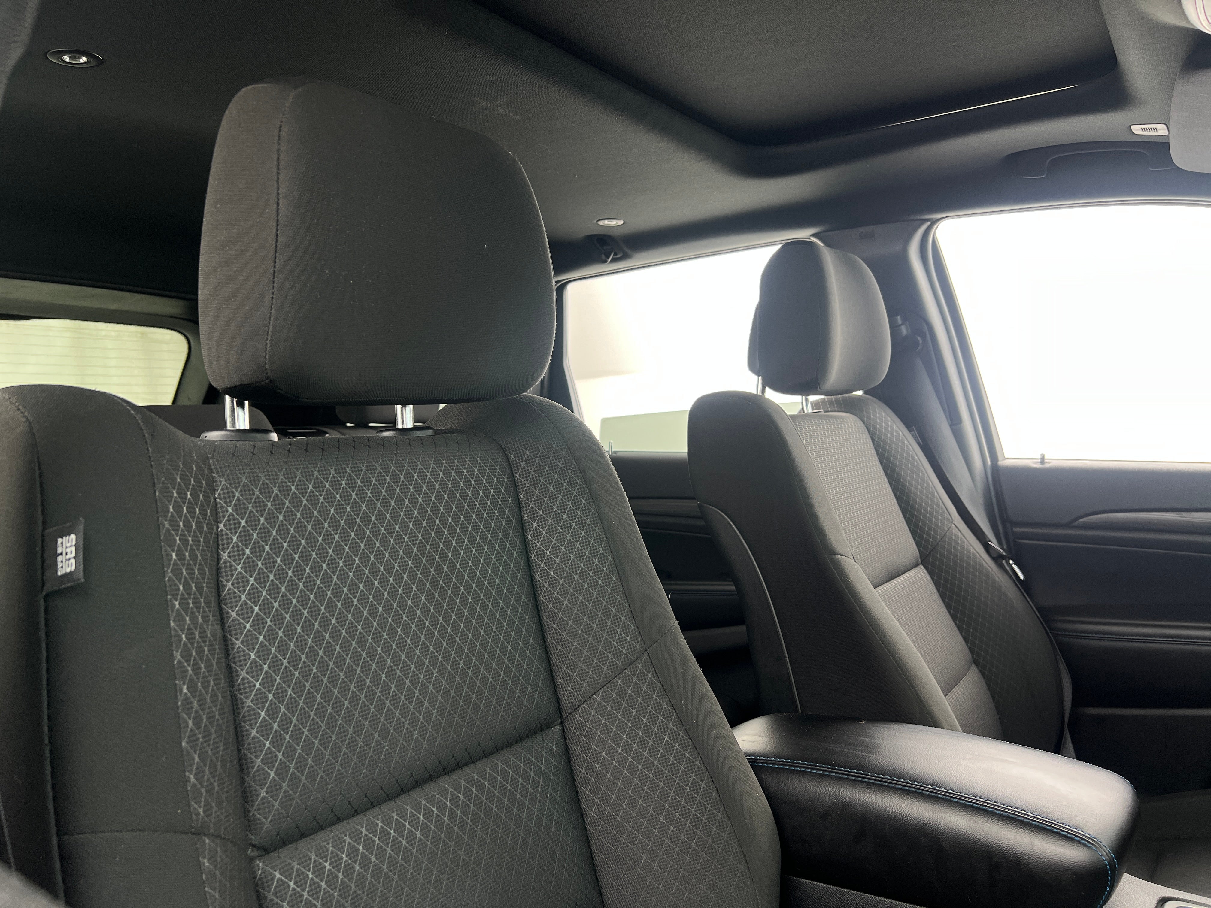 2019 Jeep Grand Cherokee Upland 2