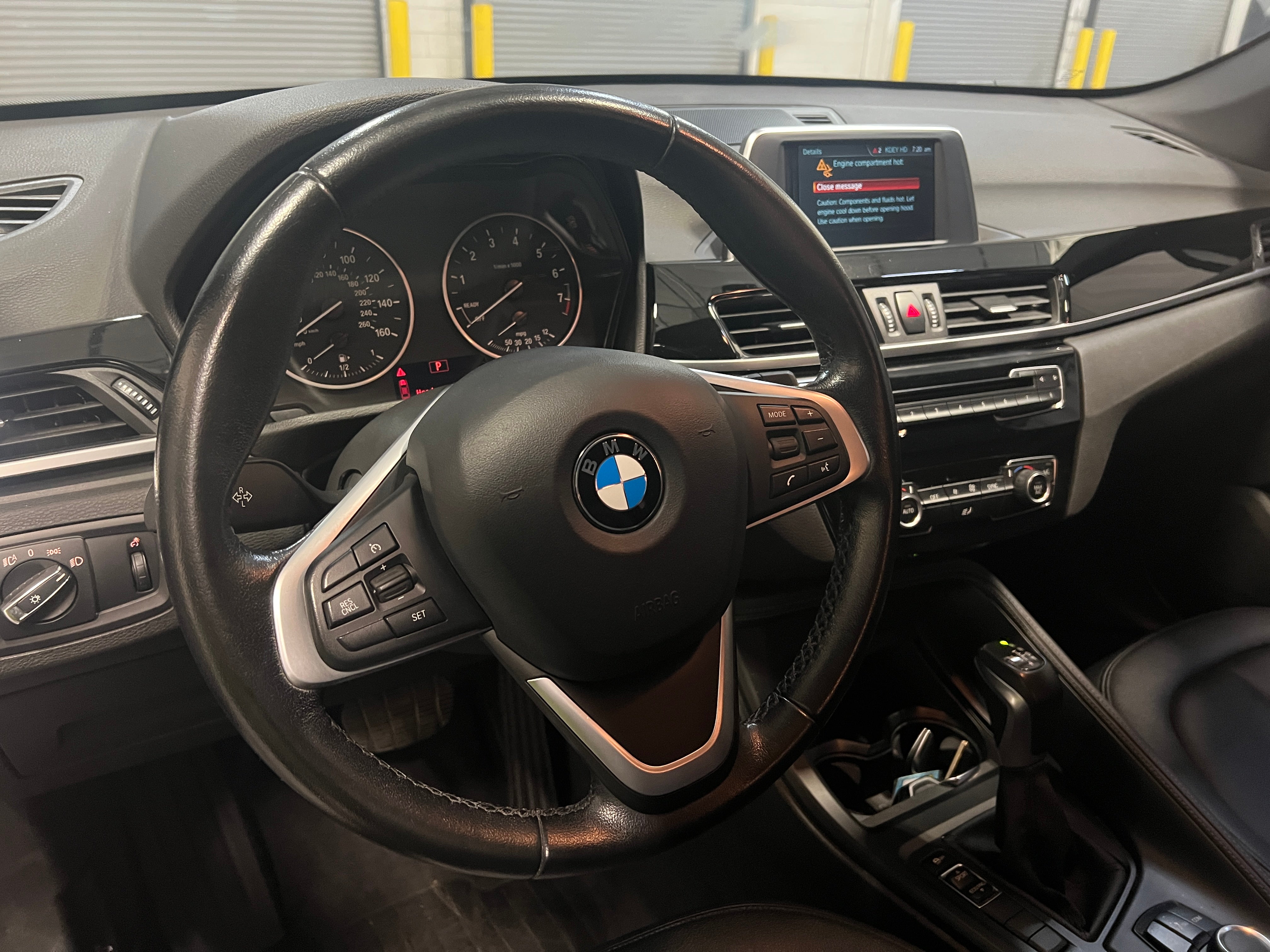 Thumbnail: 2018 BMW X1 - 4
