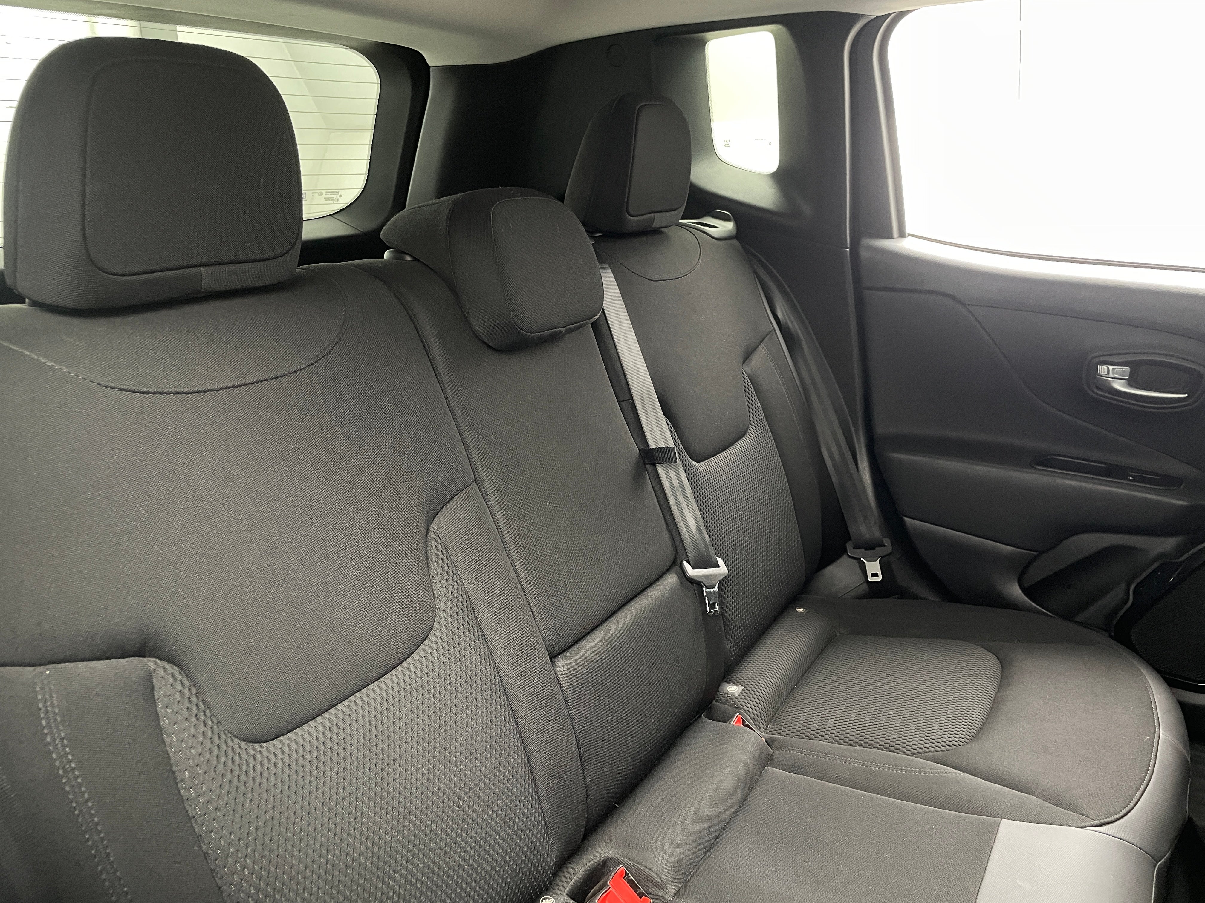 2018 Jeep Renegade Altitude 6
