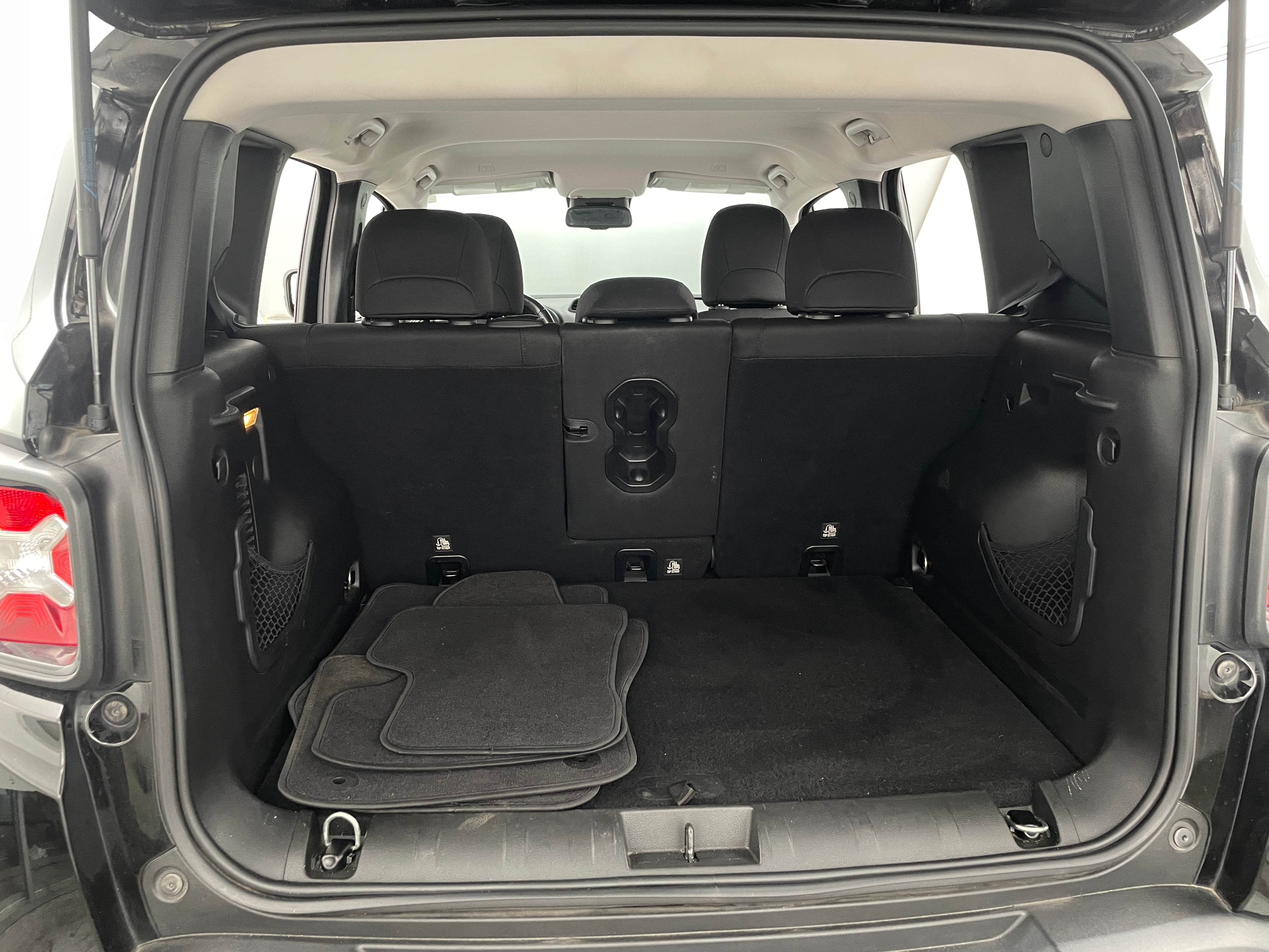 2018 Jeep Renegade Altitude 7