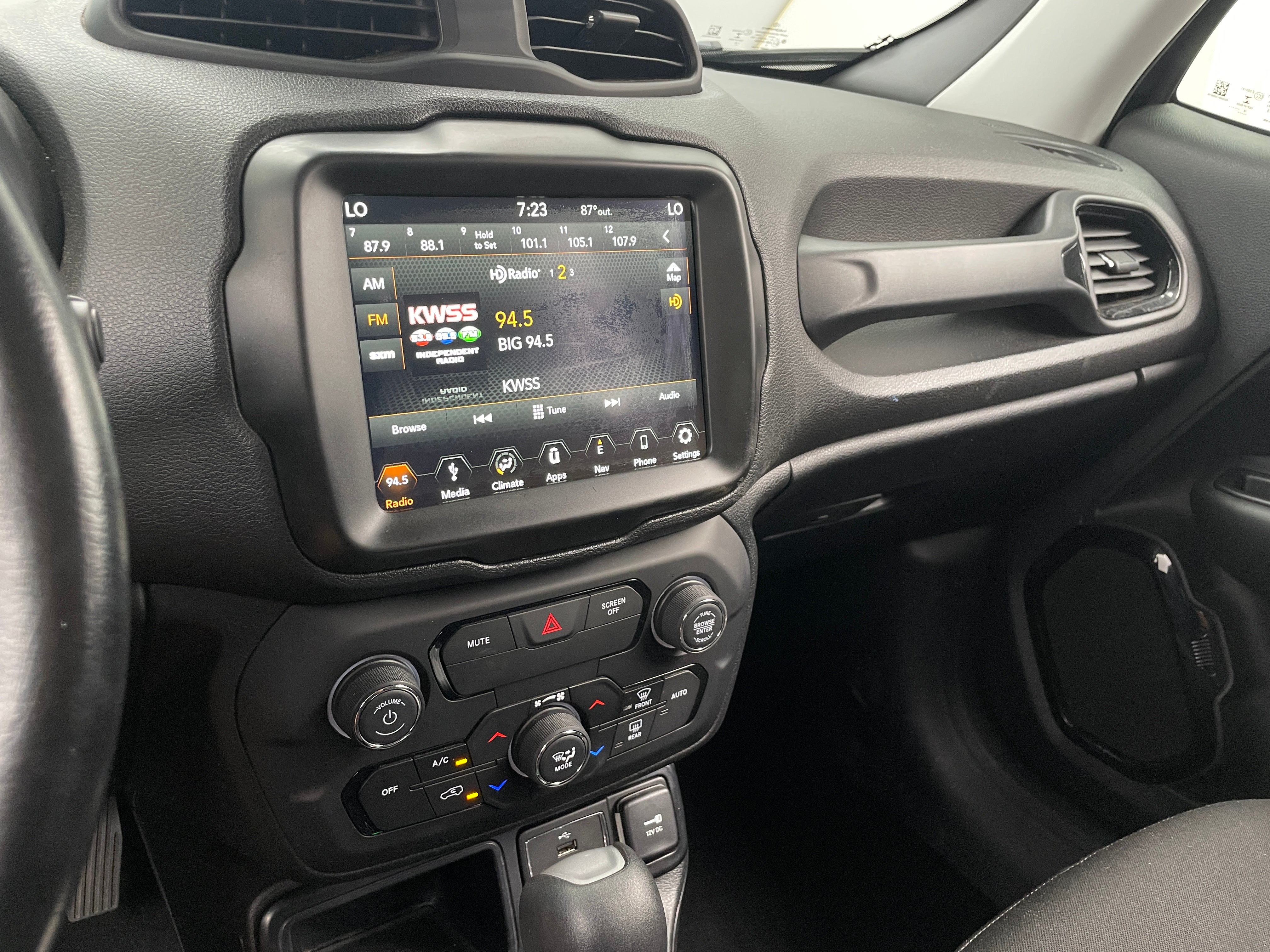 2018 Jeep Renegade Altitude 4