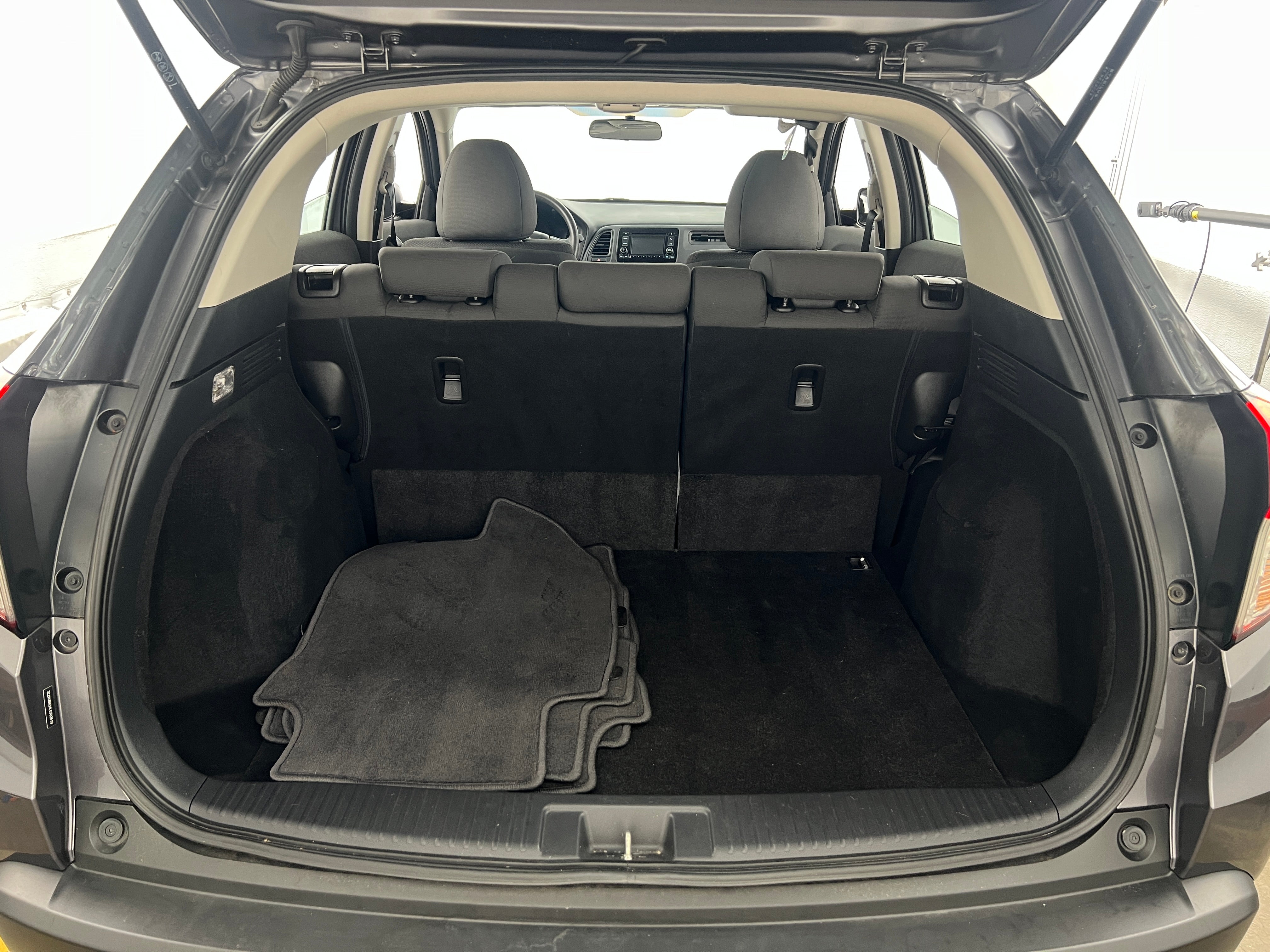 2020 Honda HR-V LX 7
