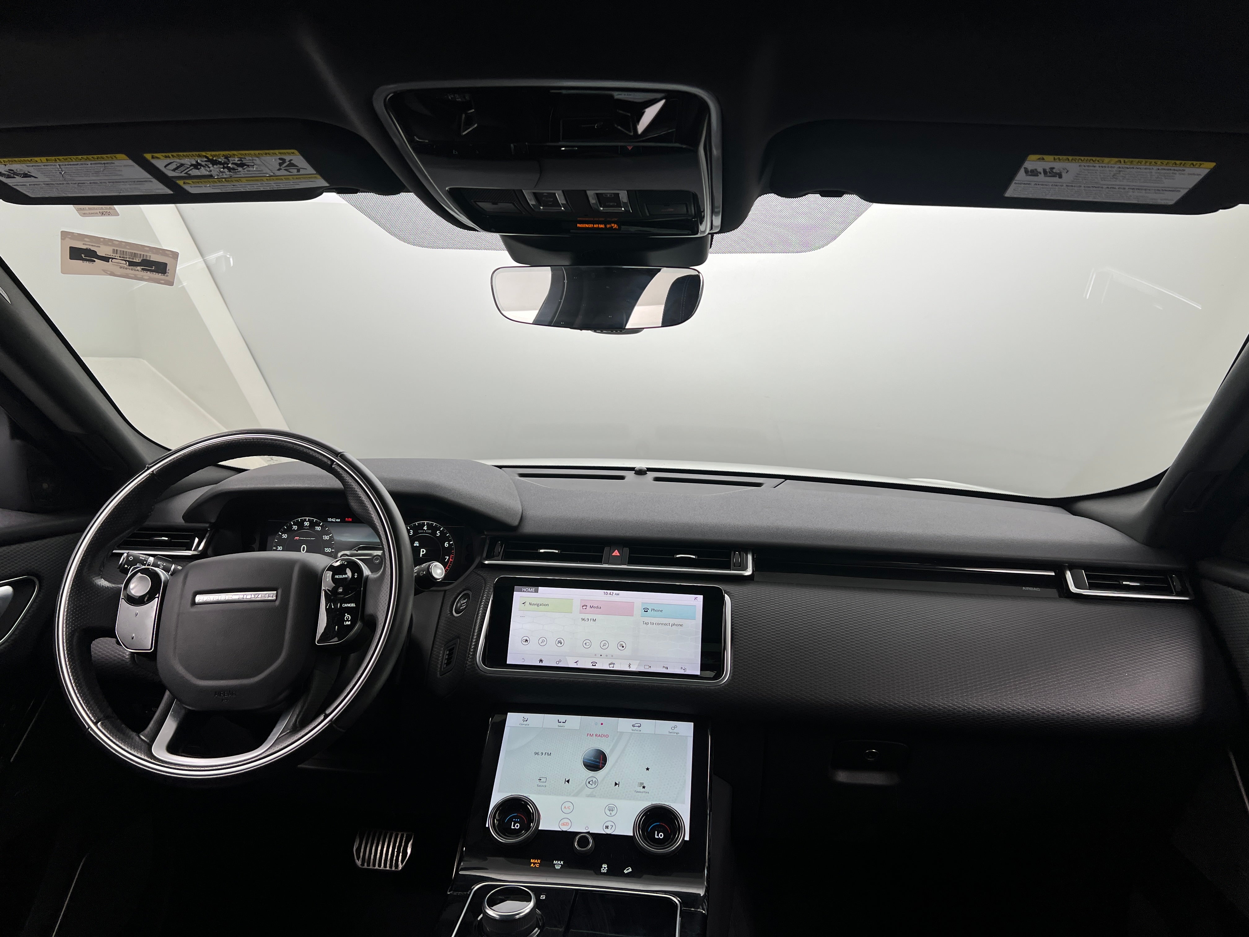 2019 Land Rover Range Rover Velar R-Dynamic SE 2