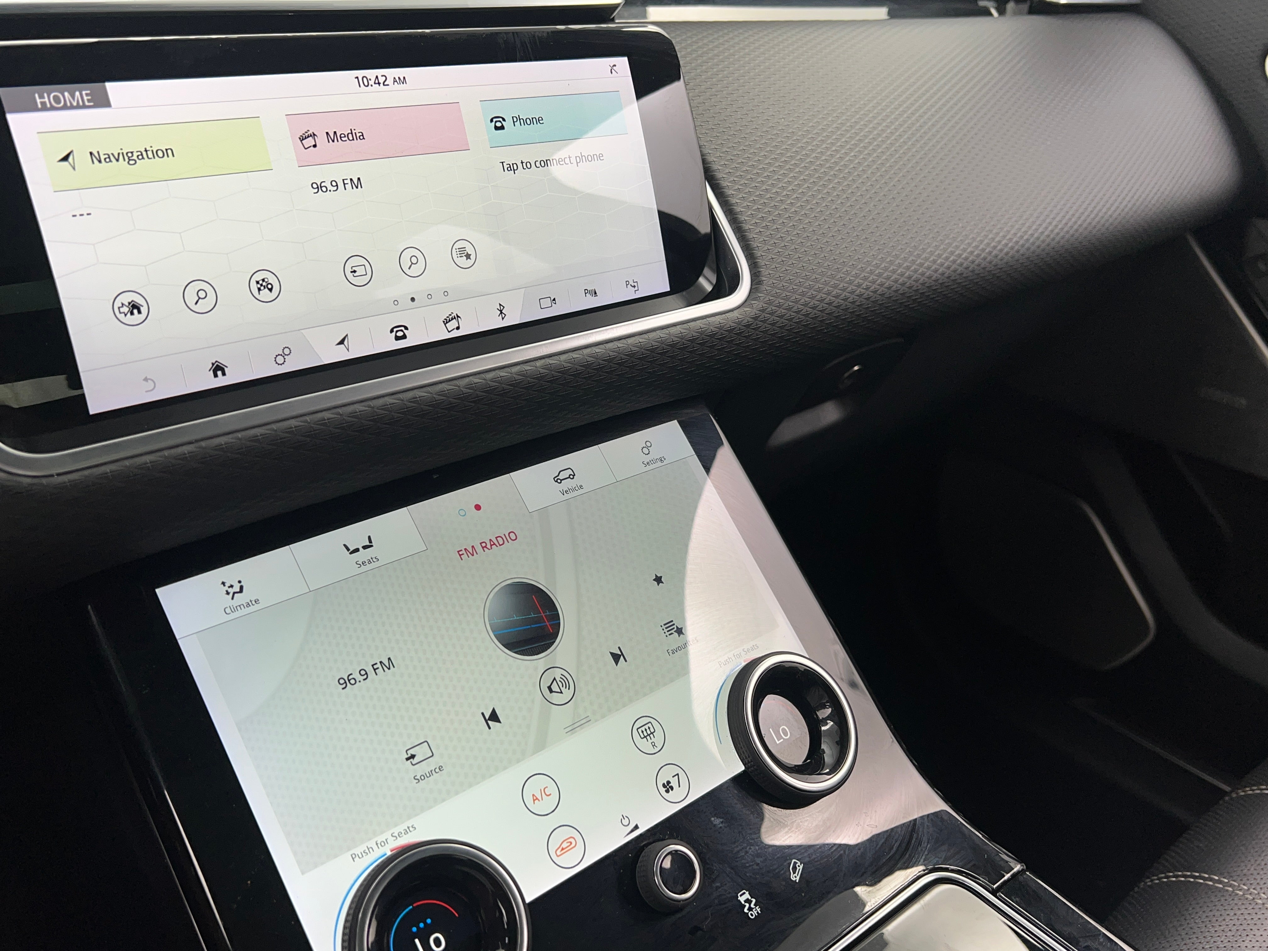 2019 Land Rover Range Rover Velar R-Dynamic SE 3