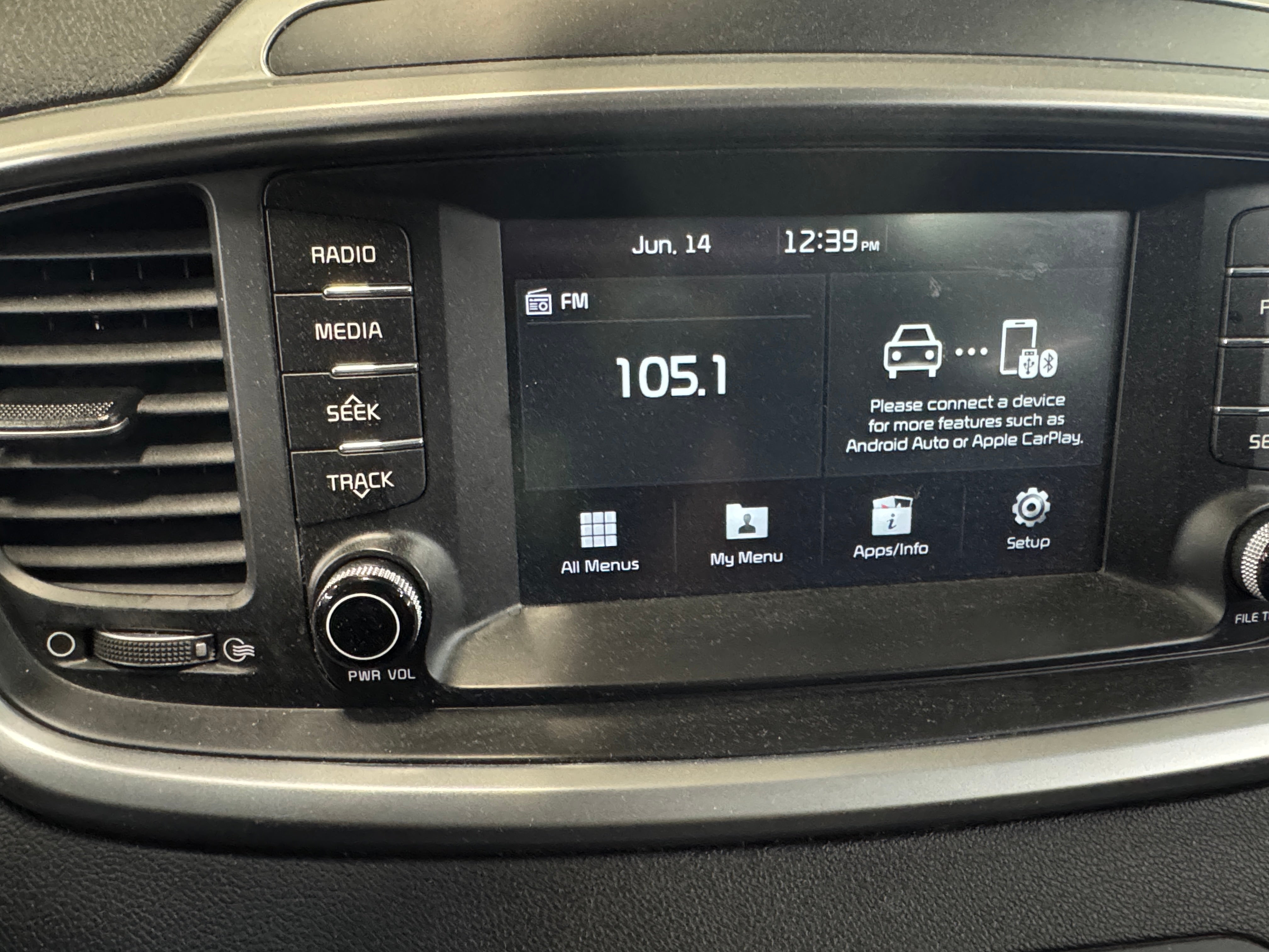 2019 Kia Sorento L 4