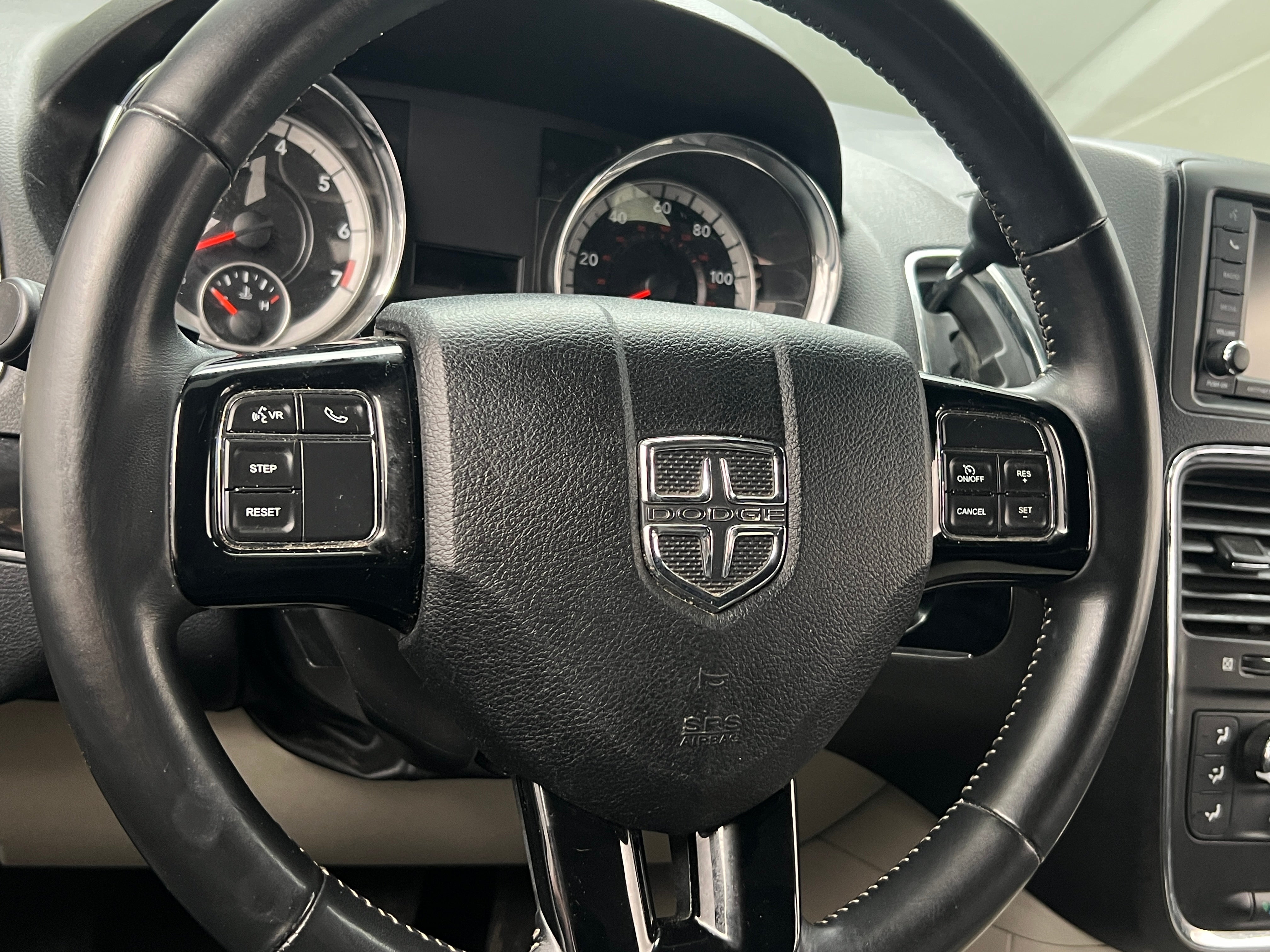 2019 Dodge Grand Caravan SXT 4