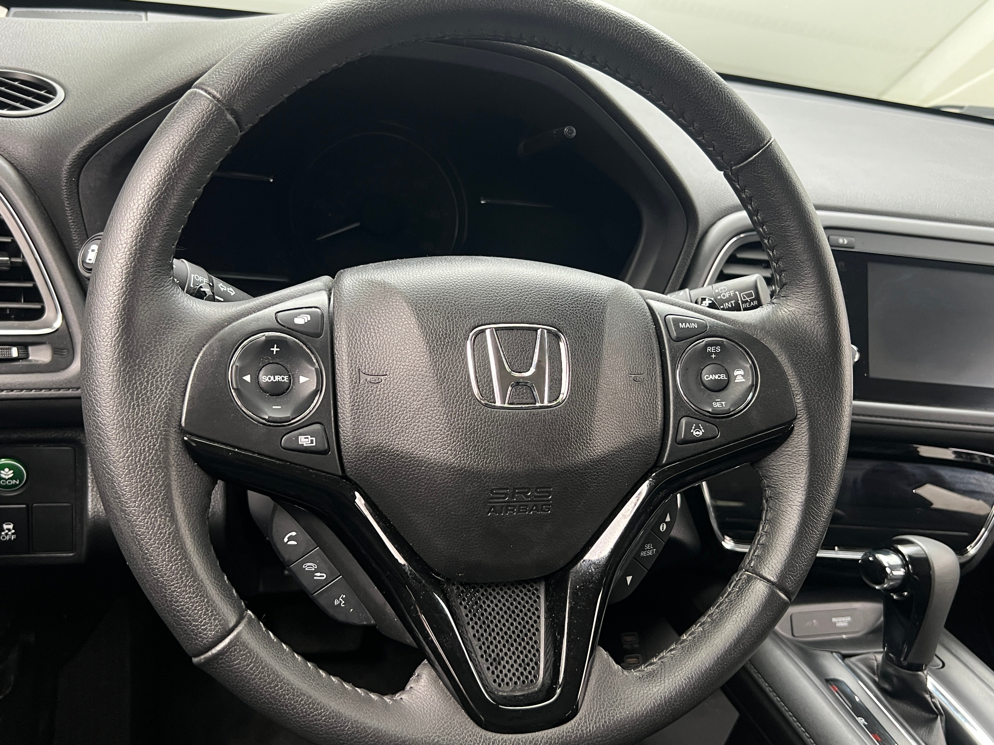 2022 Honda HR-V EX-L 4