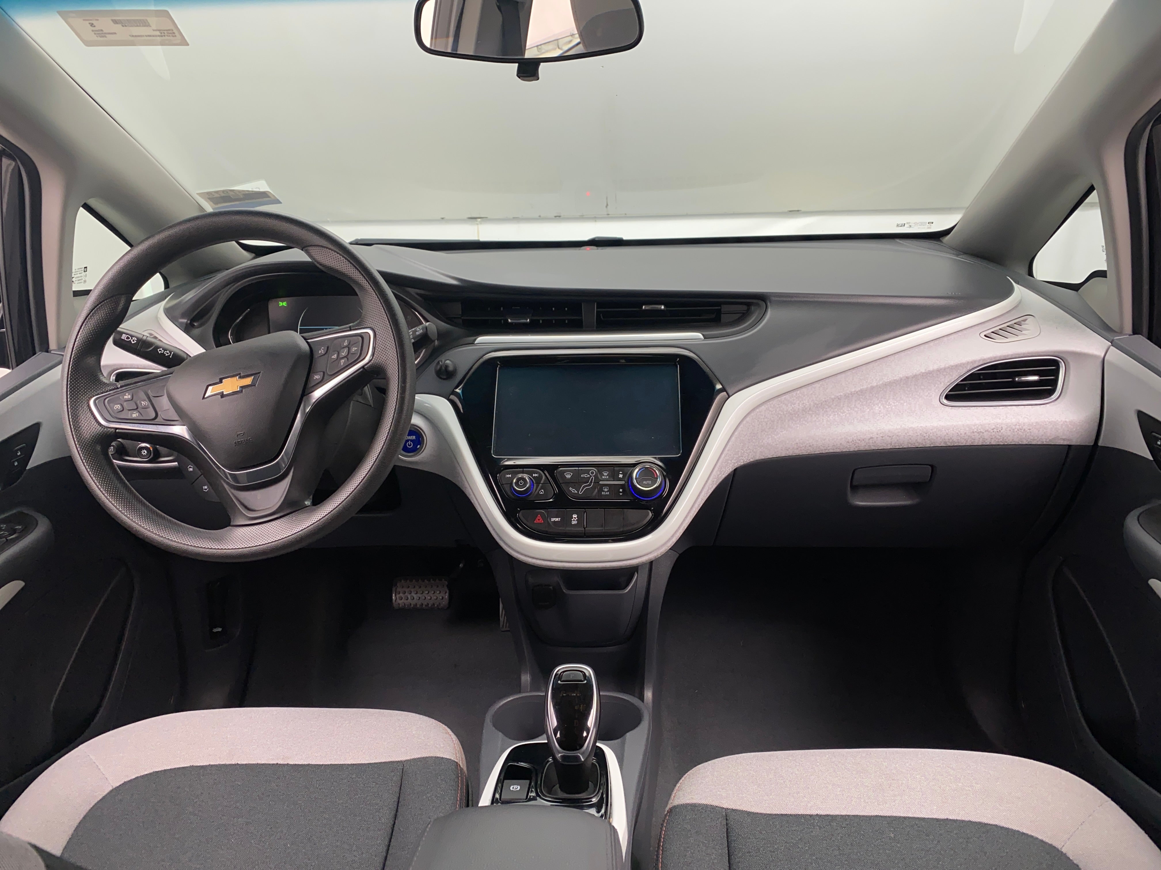 Thumbnail: 2021 Chevrolet Bolt EV - 3