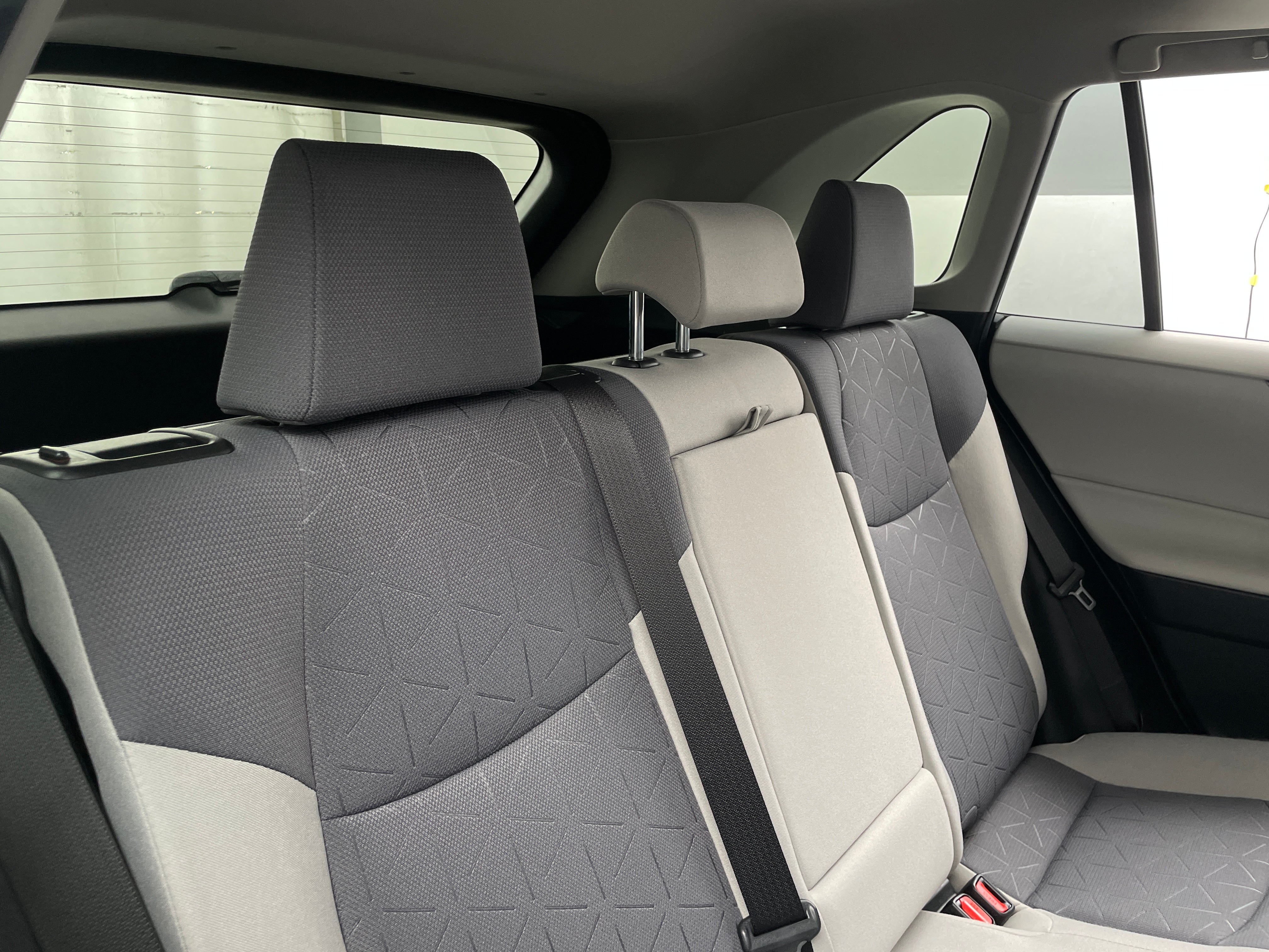 2019 Toyota RAV4 XLE 6