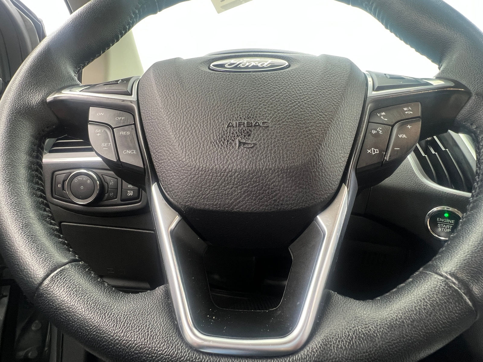 Thumbnail: 2024 Ford Edge - 4