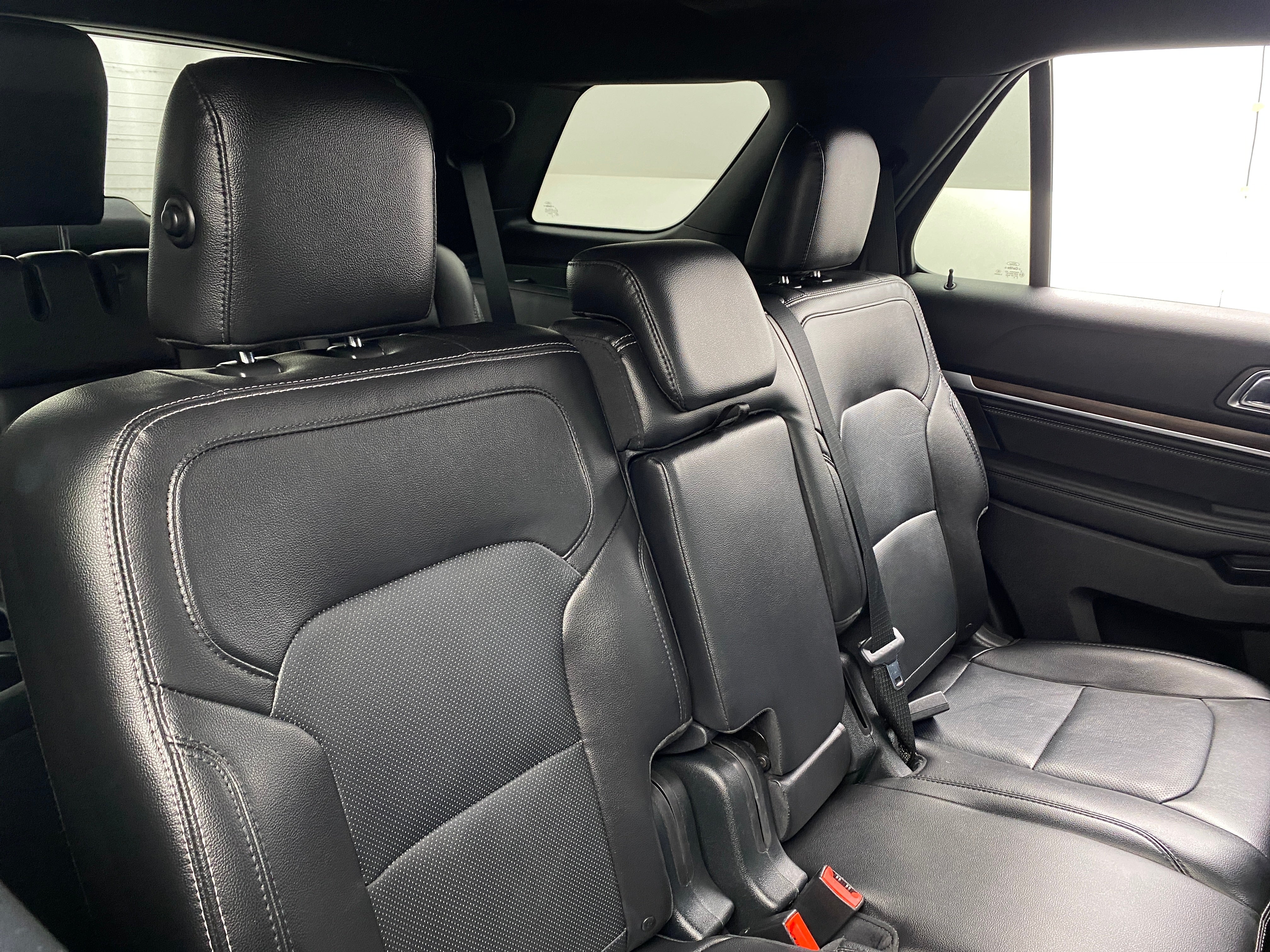 2019 Ford Explorer Limited 5