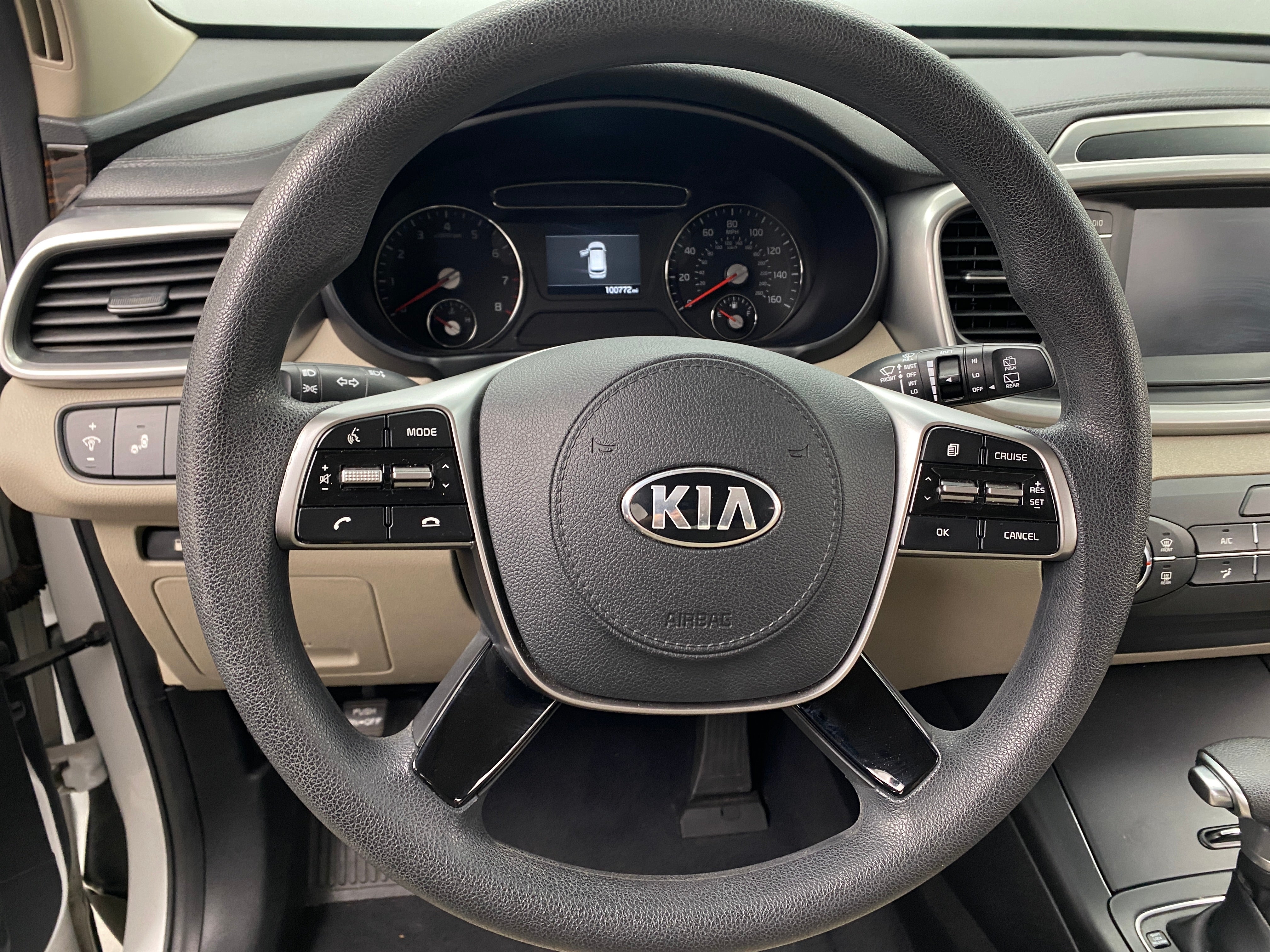 Thumbnail: 2019 Kia Sorento - 5