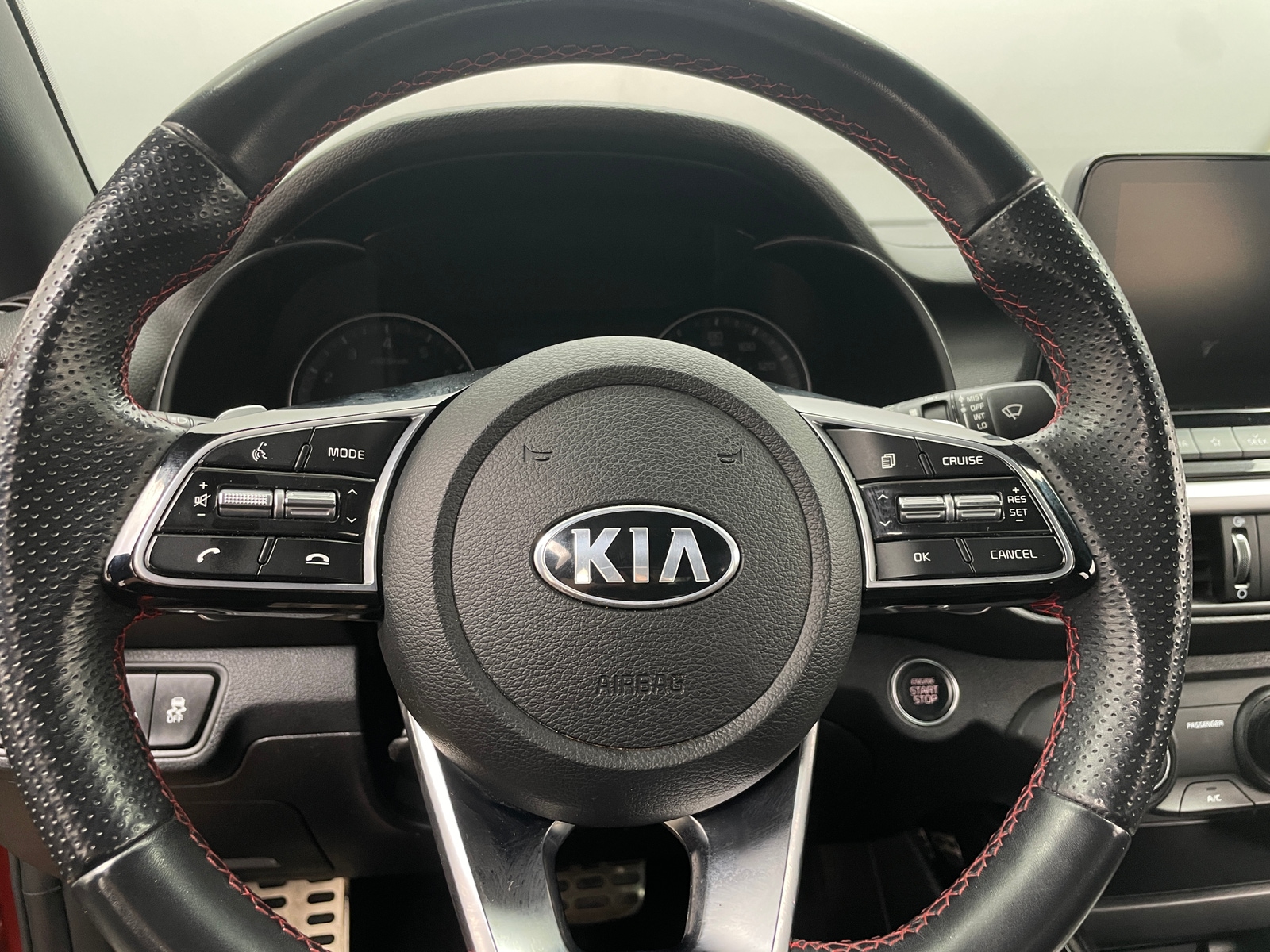 Thumbnail: 2020 Kia Forte - 4