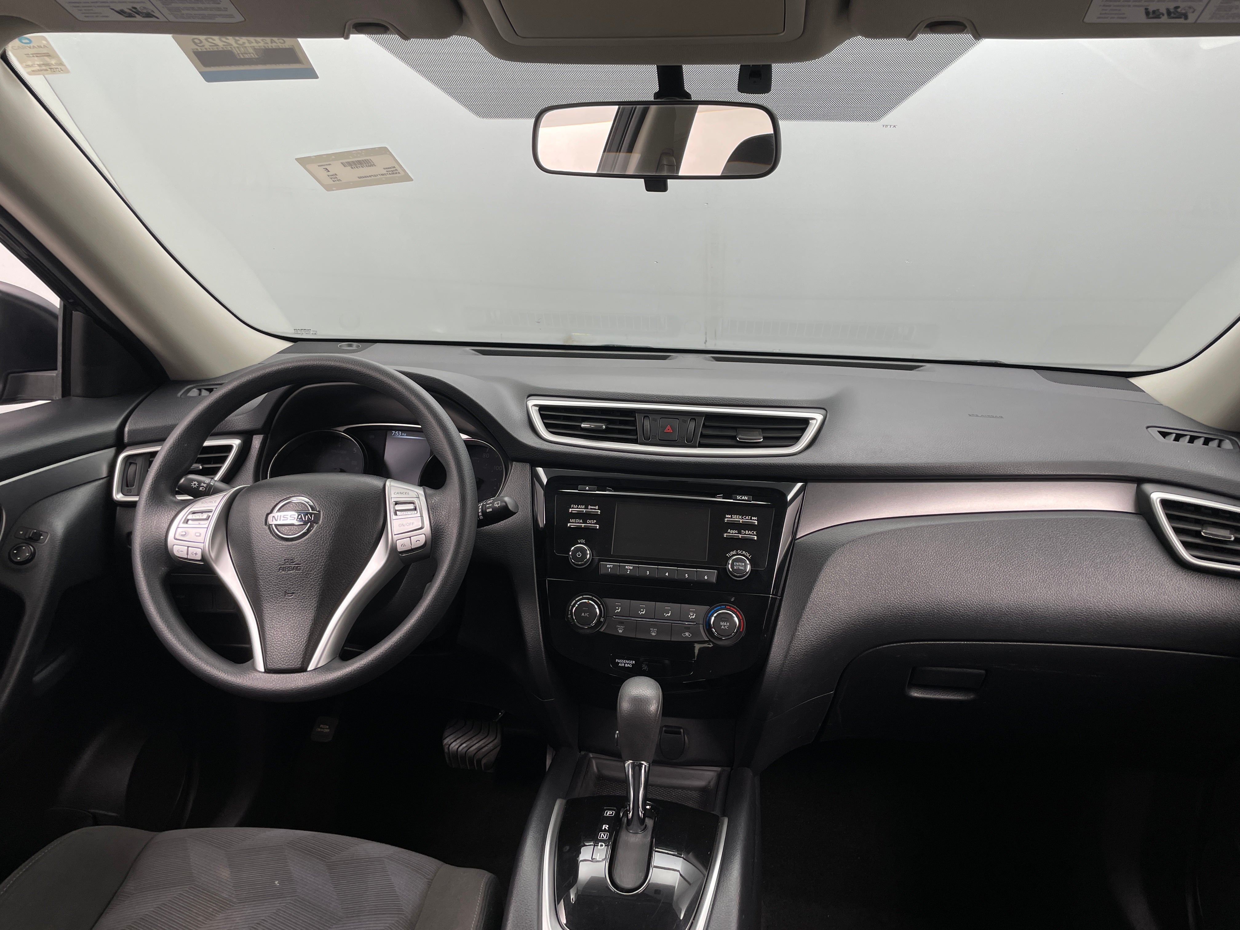 2016 Nissan Rogue S 3