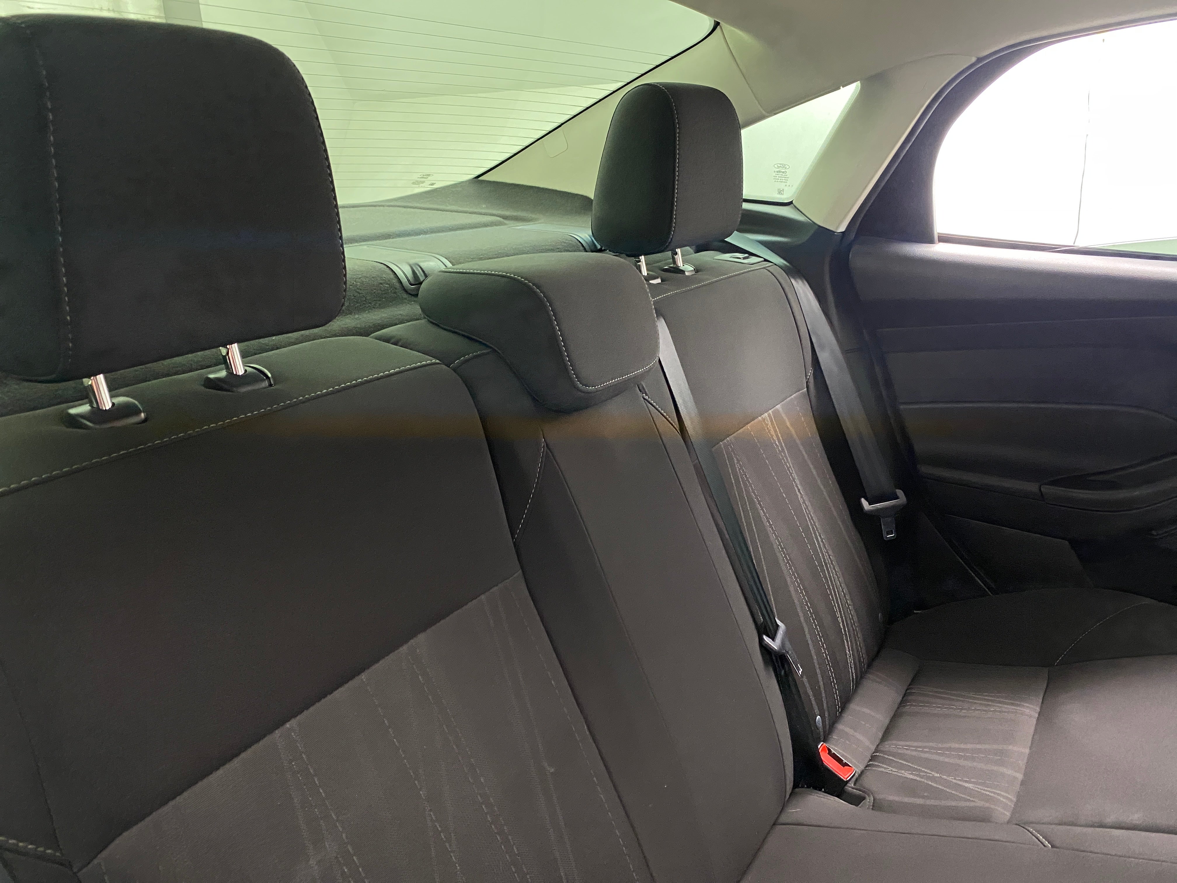 2017 Ford Focus SE 6