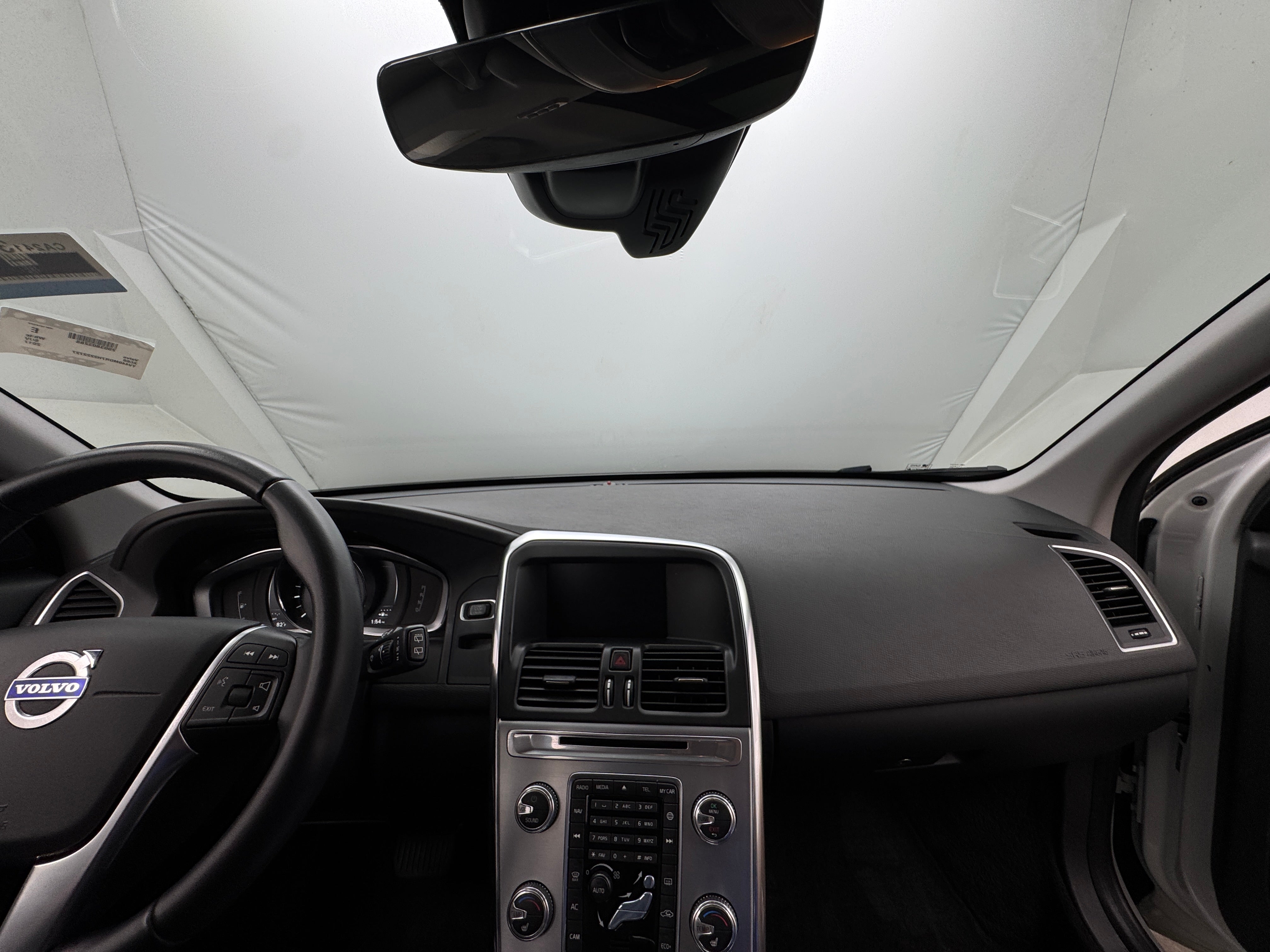 2017 Volvo XC60 T5 Dynamic 2