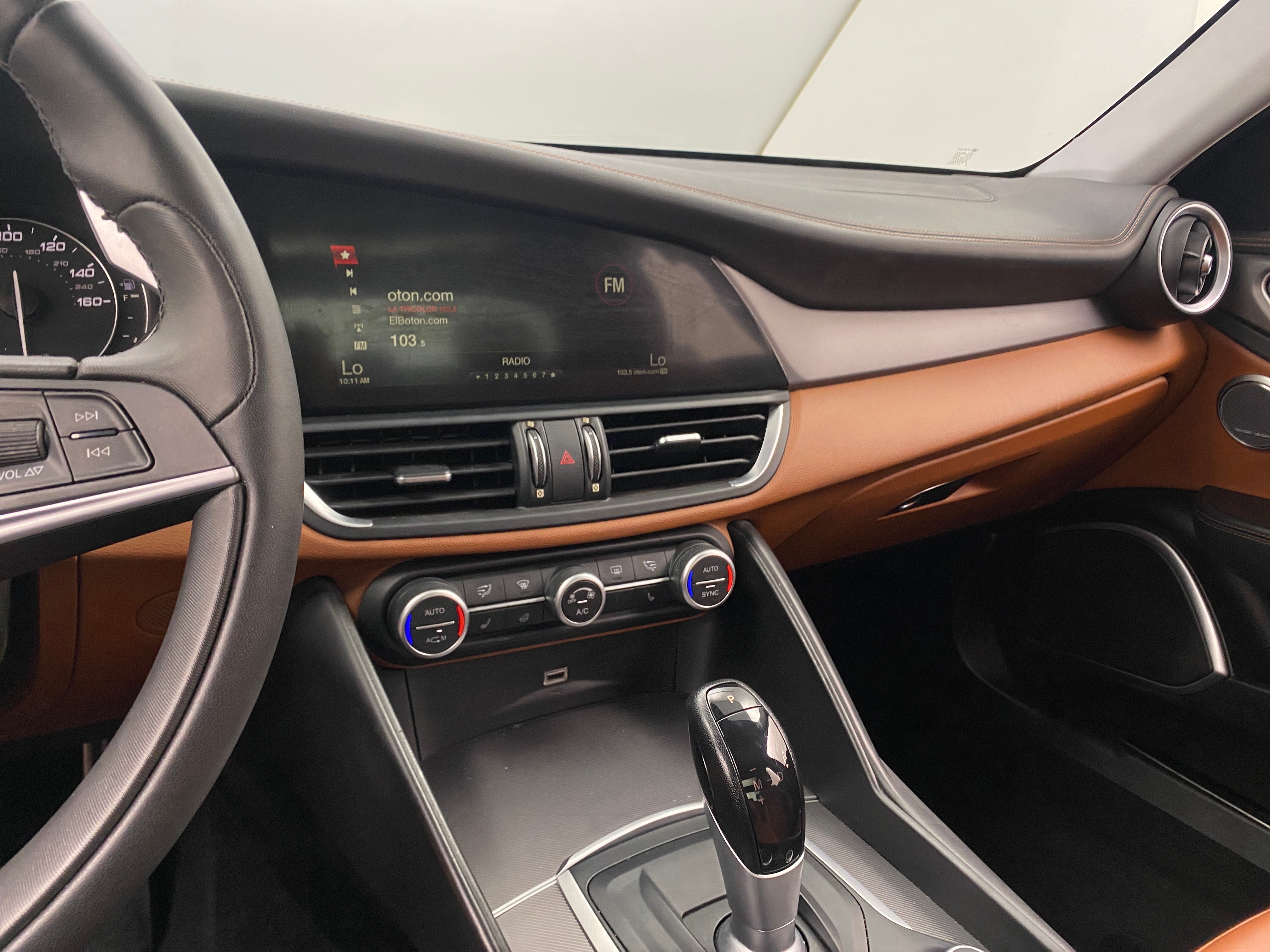 2018 Alfa Romeo Giulia Sport 3