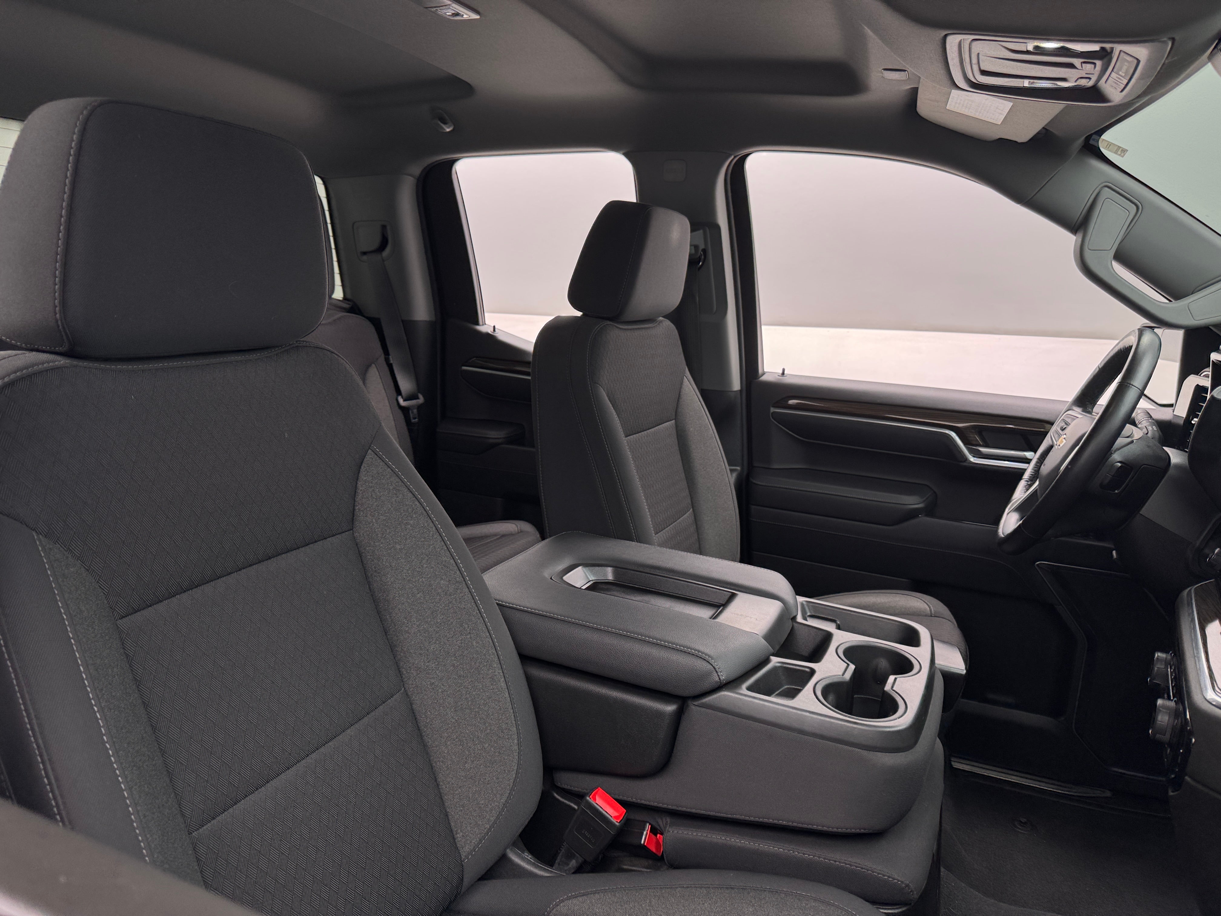 Thumbnail: 2022 Chevrolet Silverado 1500 - 2