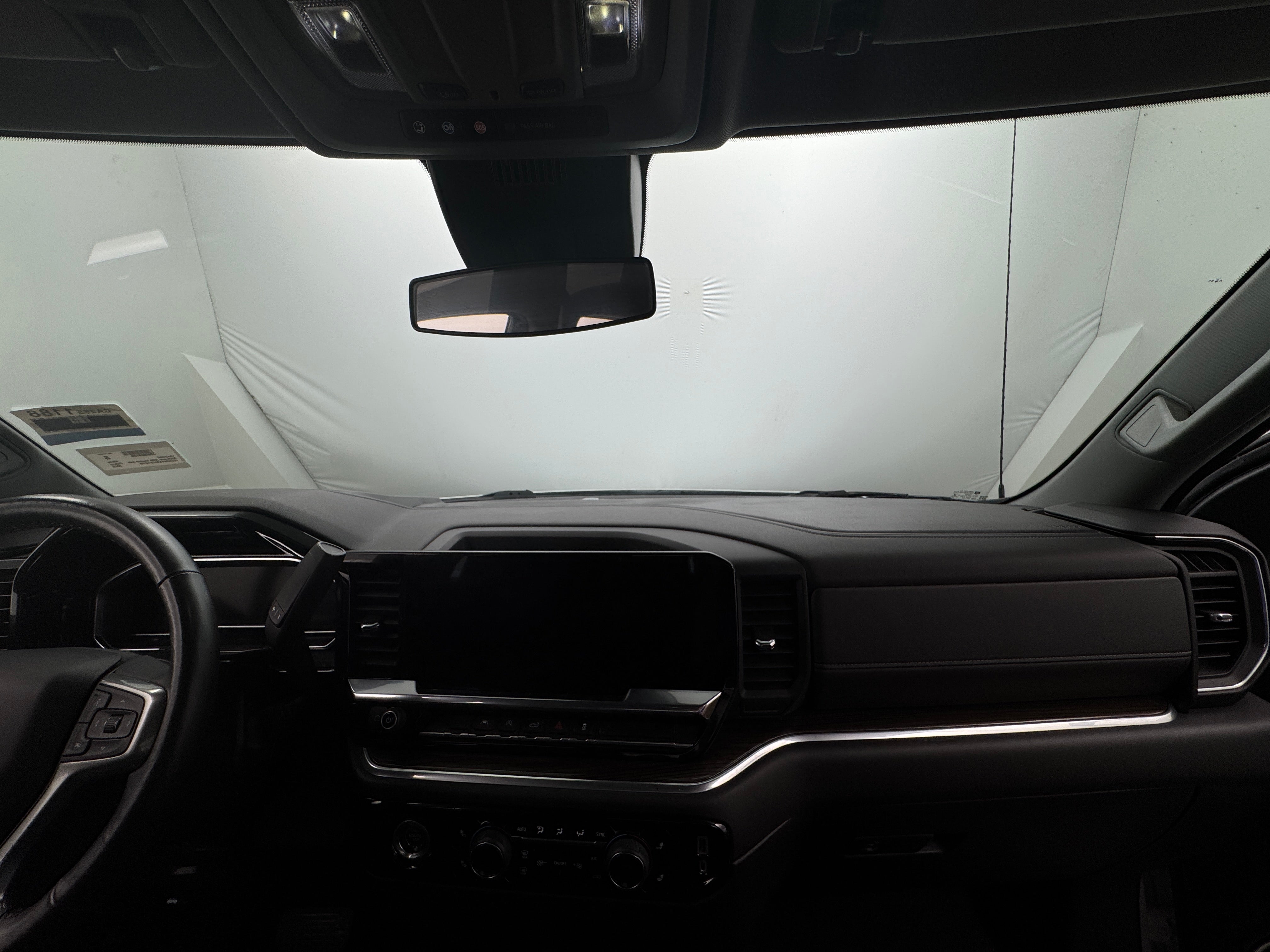 Thumbnail: 2022 Chevrolet Silverado 1500 - 3